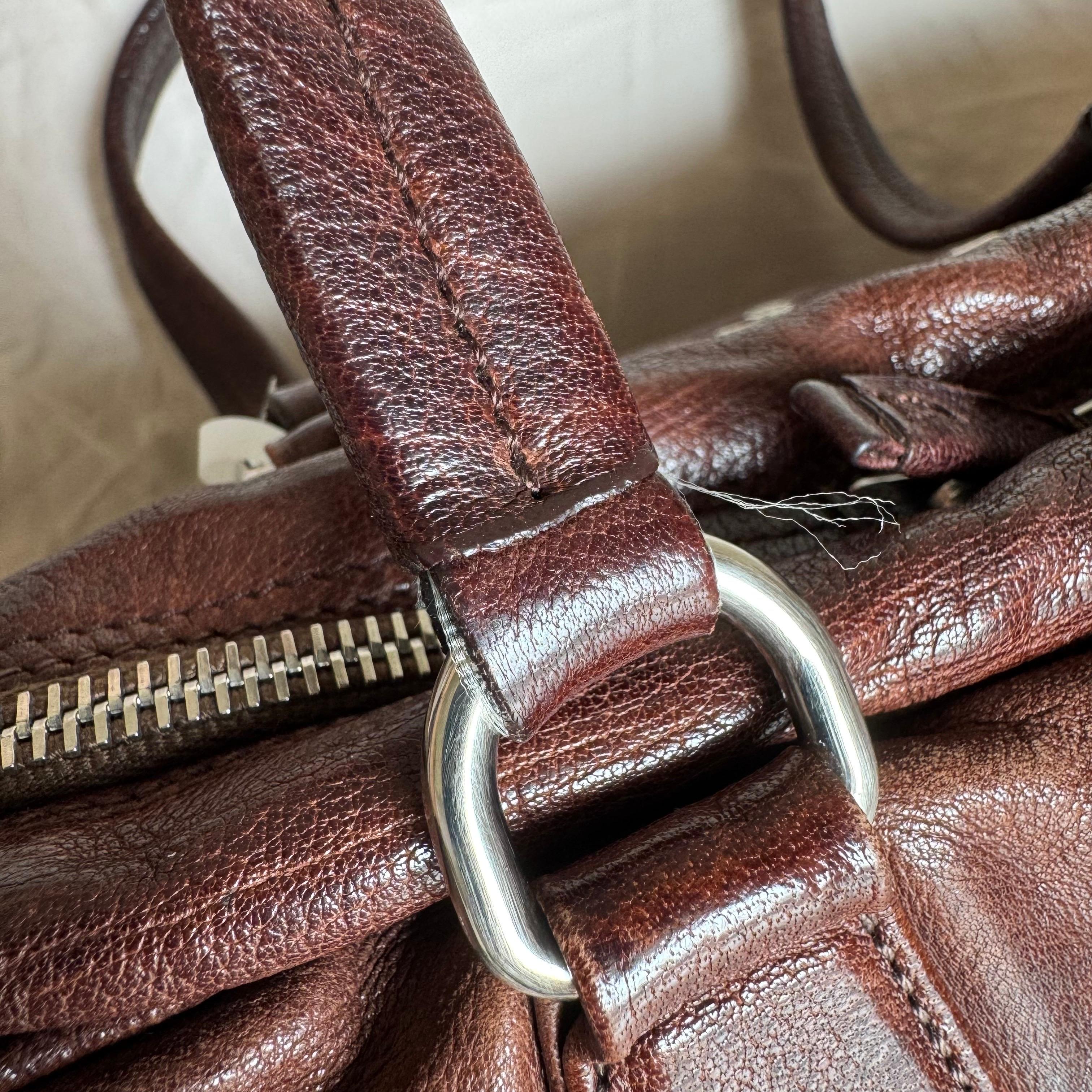 Prada Large Brown Washed Top Handle Bauletto Bag Calfksin Leather en vente 14