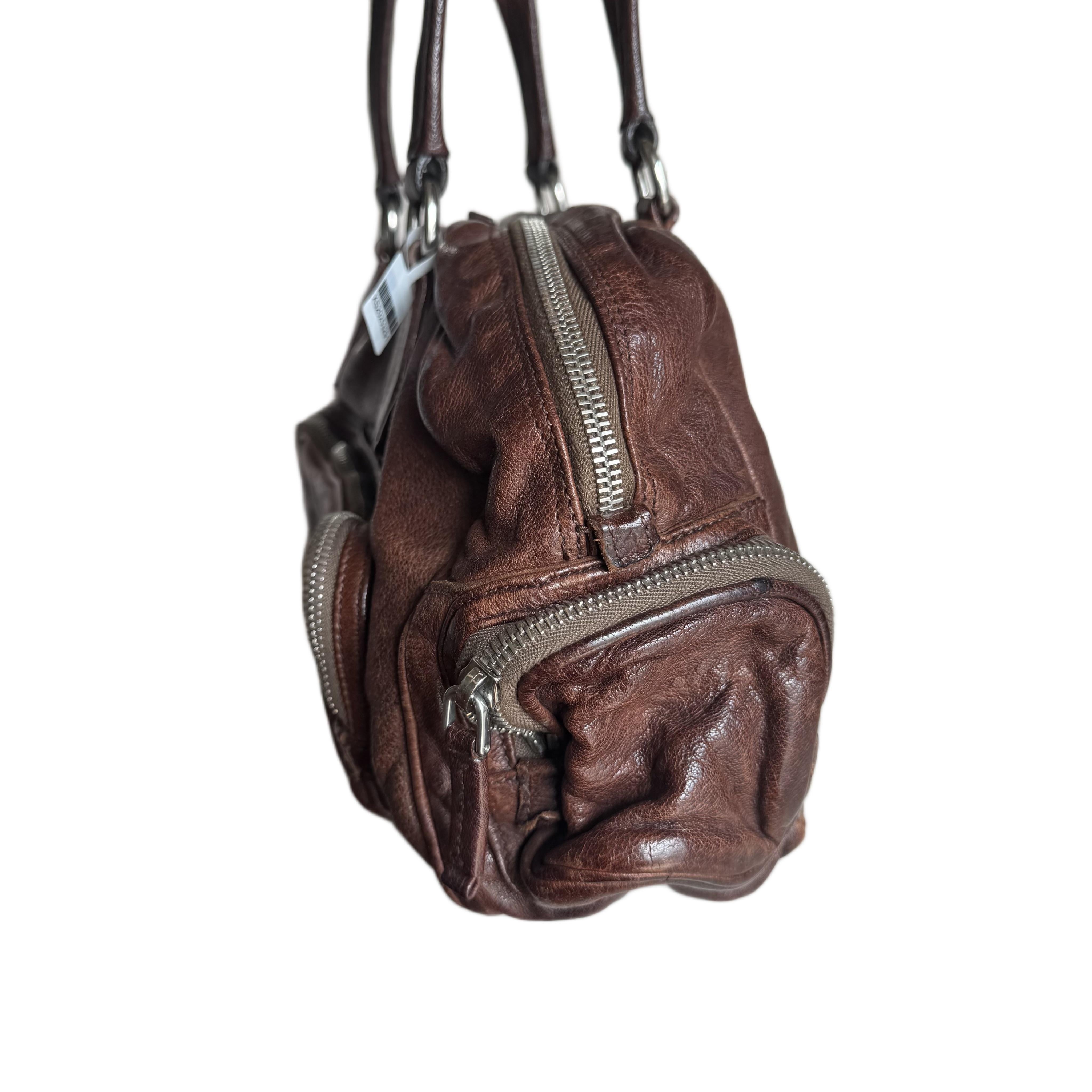 Noir Prada Large Brown Washed Top Handle Bauletto Bag Calfksin Leather en vente