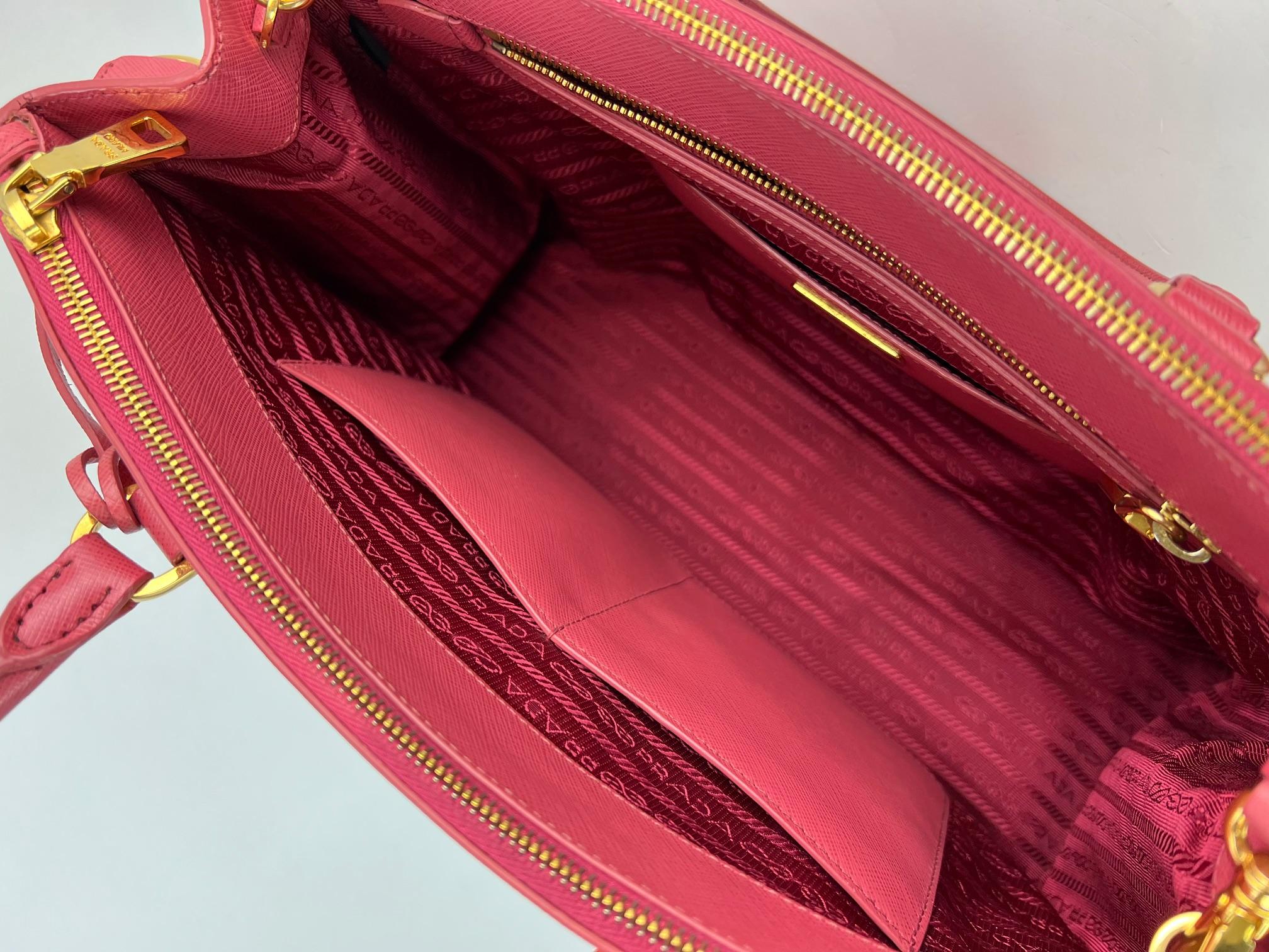 Prada Large Galleria Saffiano Leather Dark Pink Shoulder Bag For Sale 3