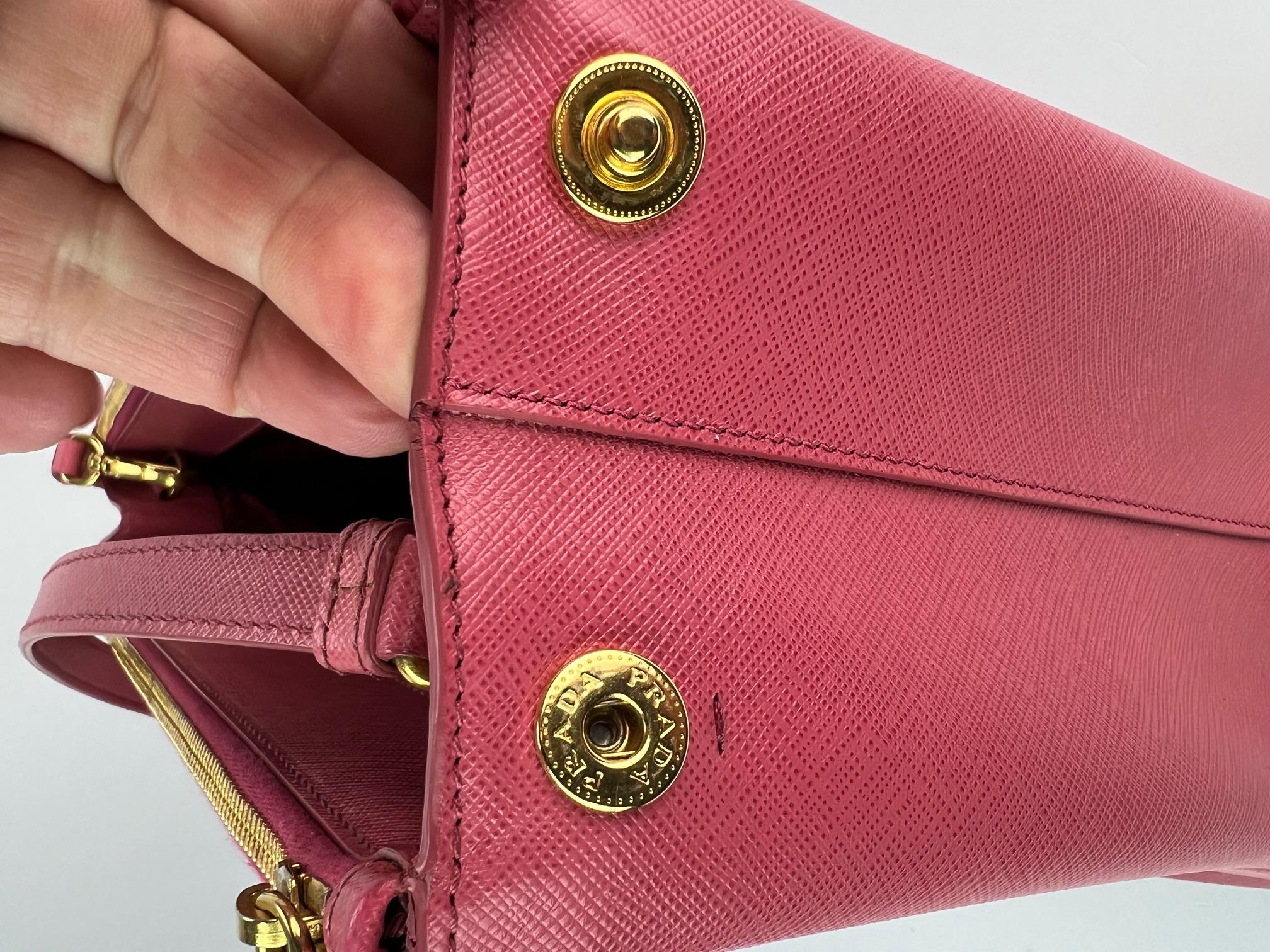 Prada Large Galleria Saffiano Leather Dark Pink Shoulder Bag For Sale 5