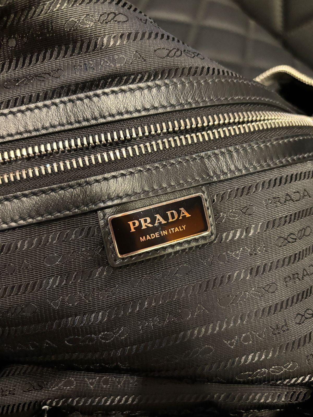 Prada Large Vitello Daino Grey Leather Triangle Bag For Sale 1