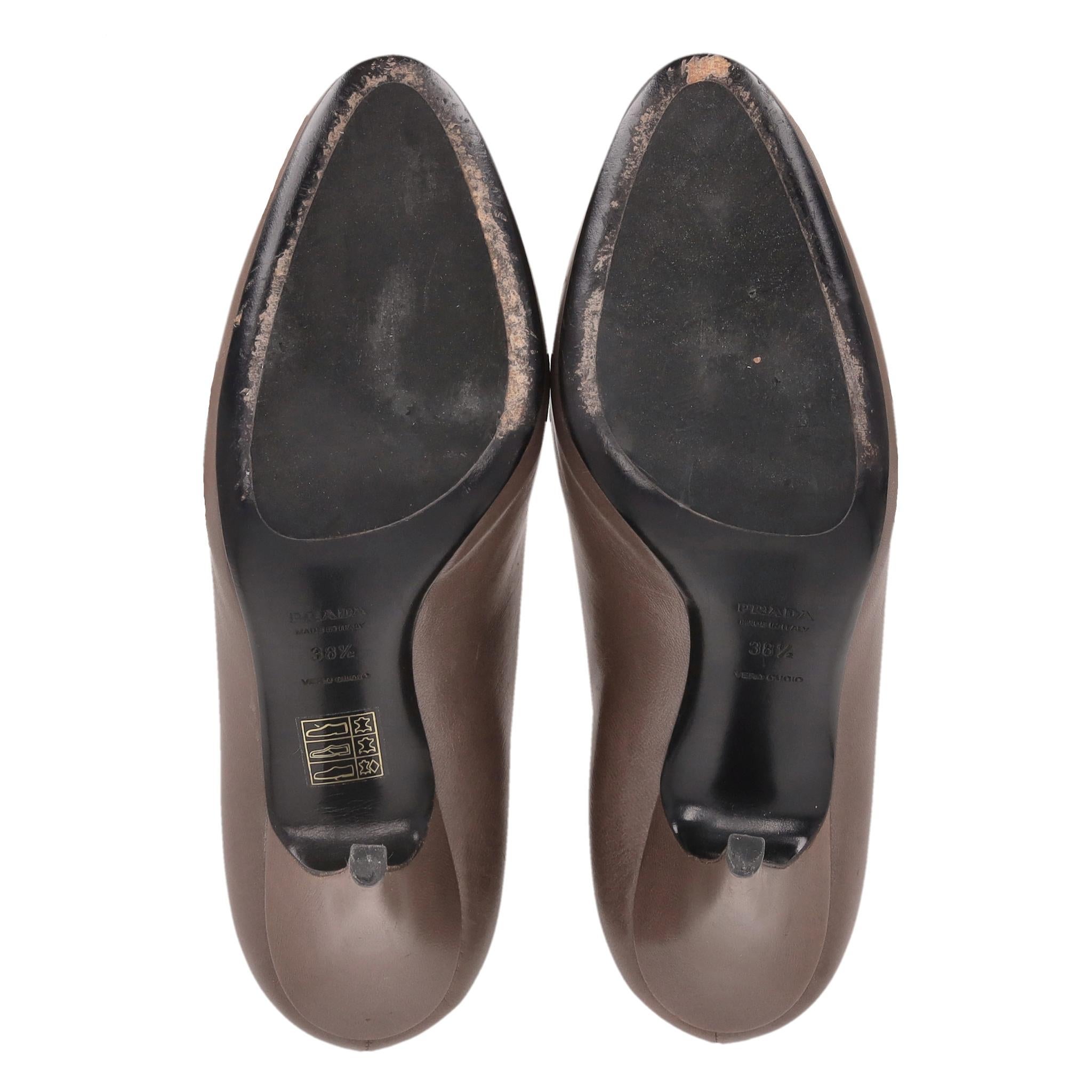 De las mujeres Bombas de espuma Prada en venta