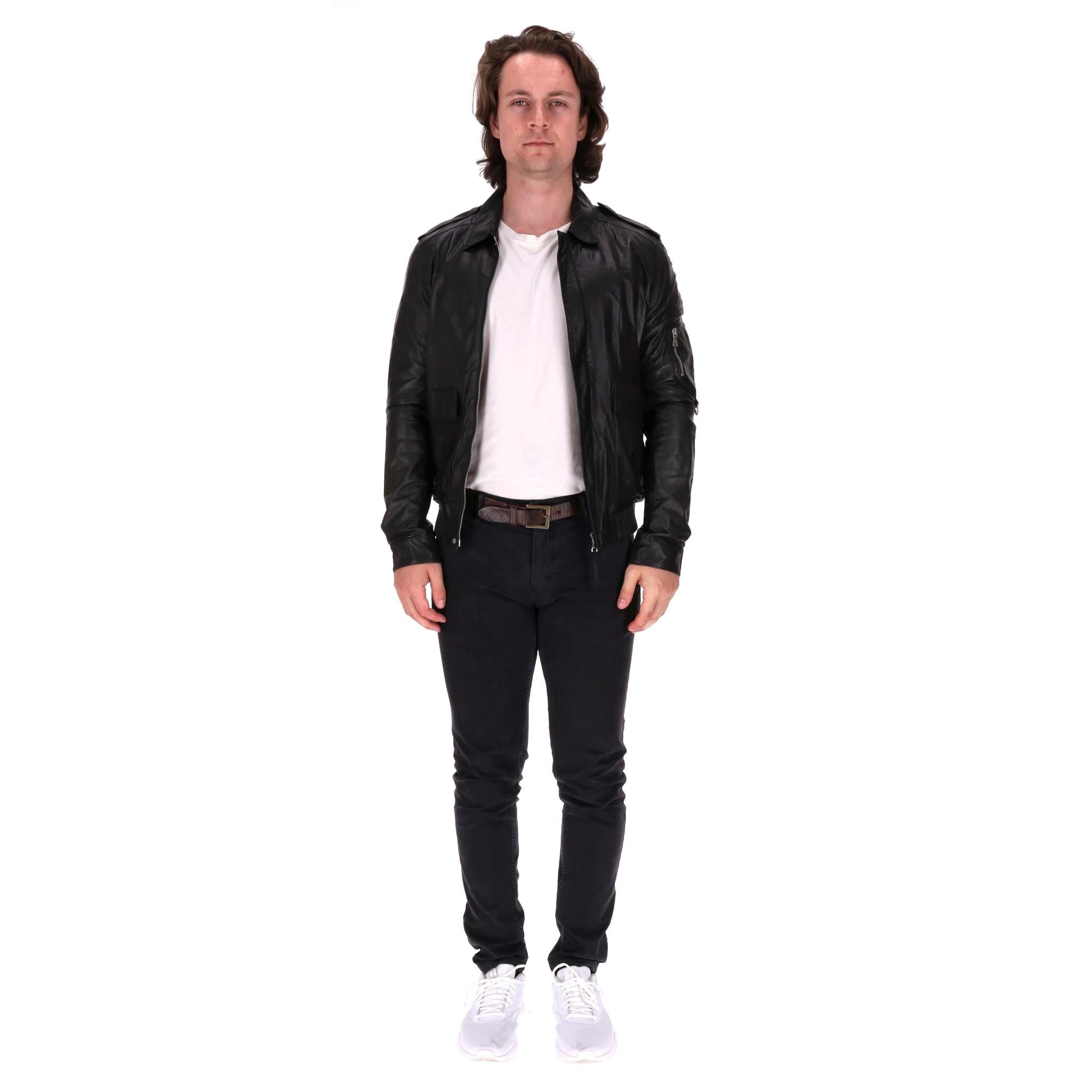 Prada Leather Bomber Jacket

Black jacket crafted from leather, detailed with a classic collar and shoulder epaulettes.

Featuring flap pockets to the front, centre hidden zip closure and ribbed hem.

Rrp Approx. £3,500

Size – 48IT

Condition –