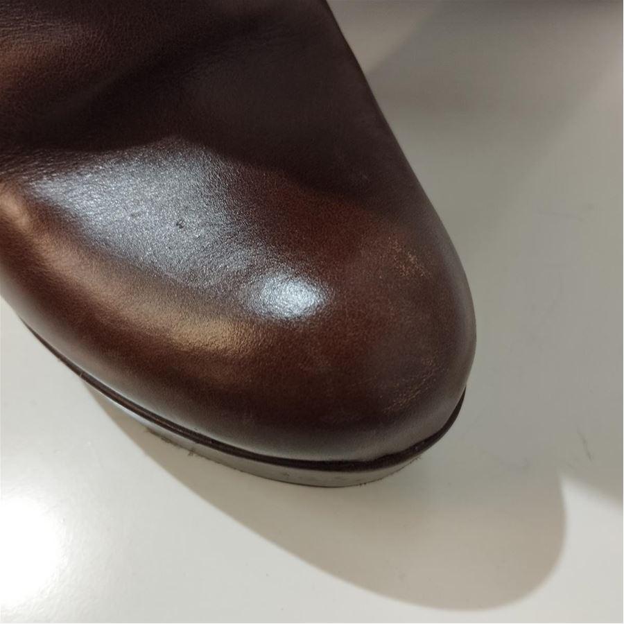 Prada Leather boots size 38 1/2 In Excellent Condition For Sale In Gazzaniga (BG), IT