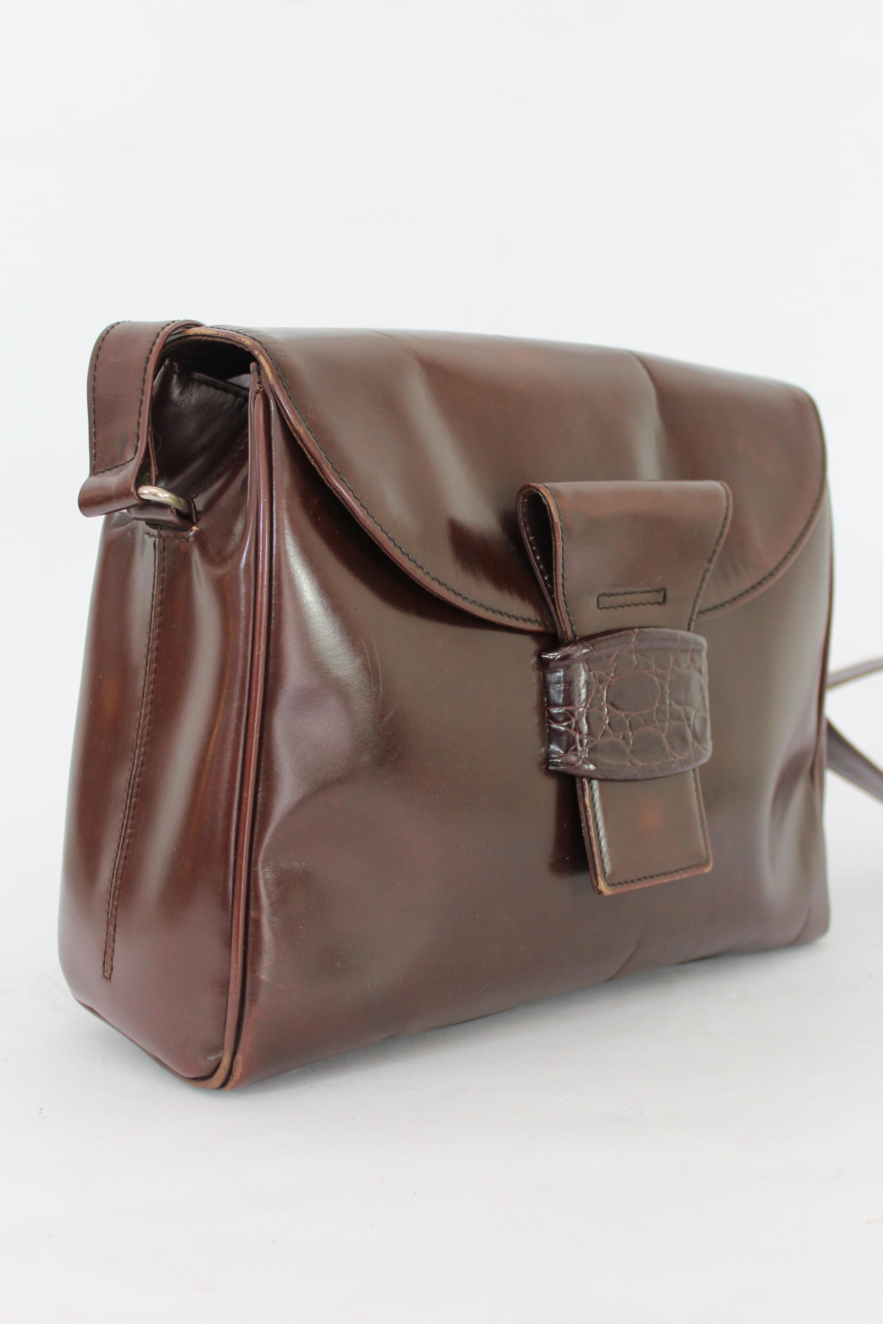 Prada Leather Brown Shoulder Bag 1990s In Good Condition In Brindisi, Bt