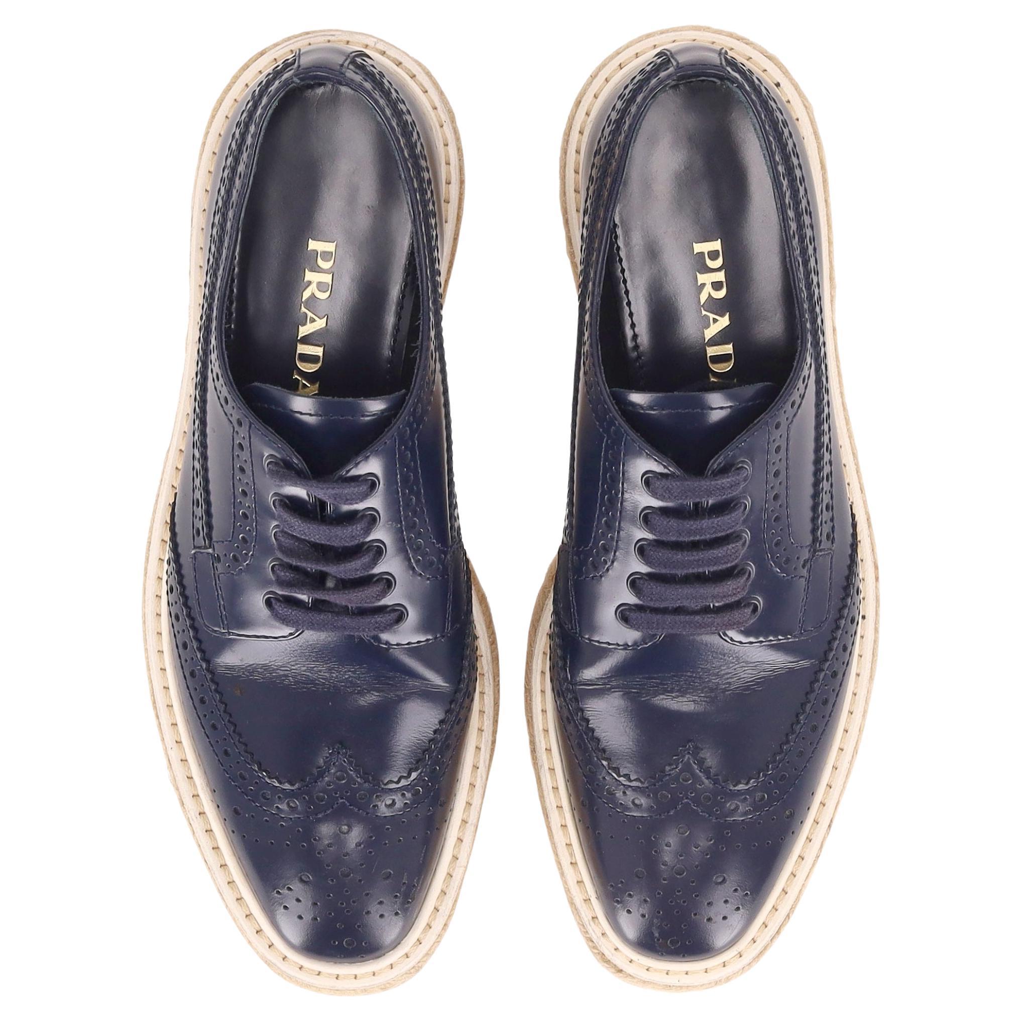 Prada Leder Plateau Brogues im Angebot