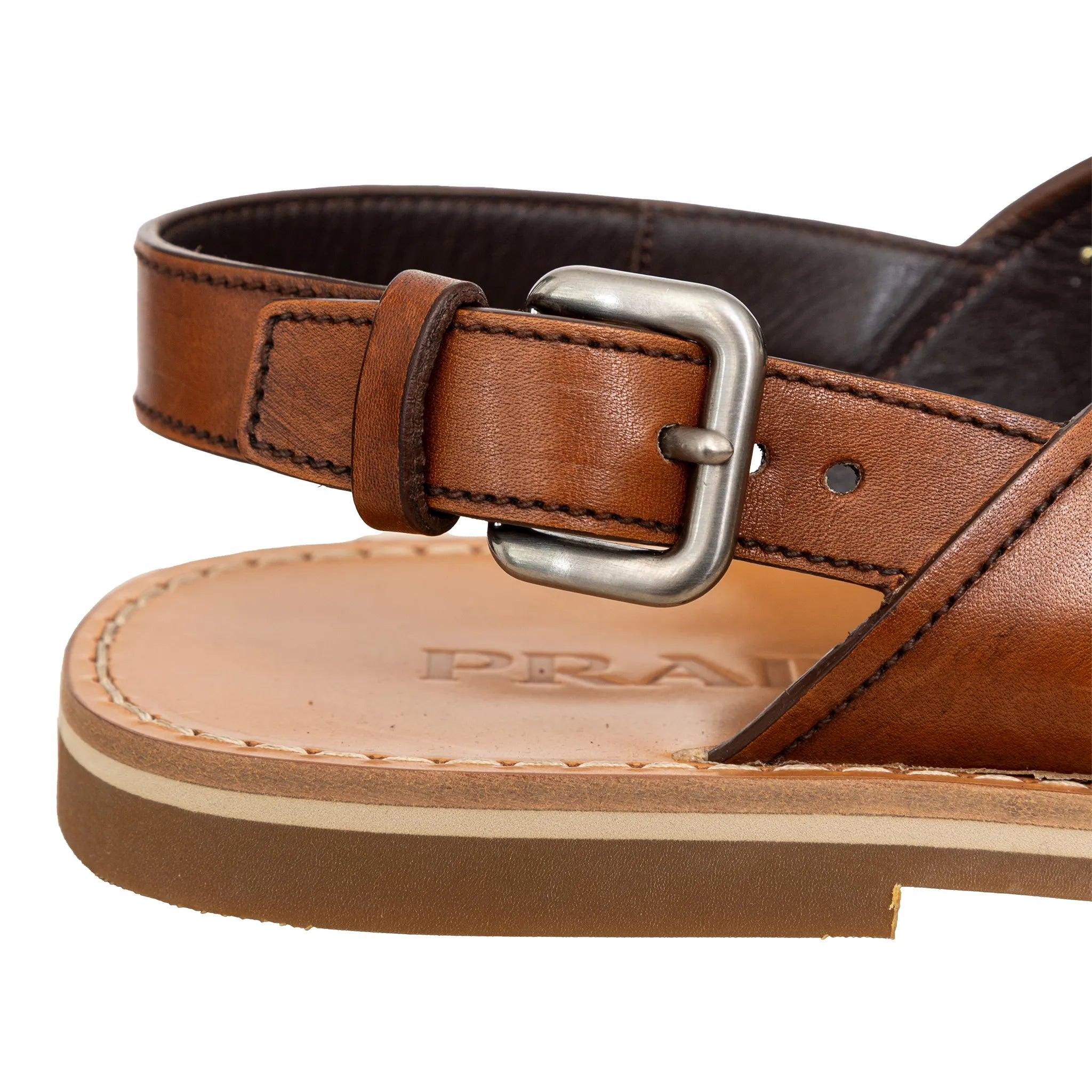 Sandales en cuir de Prada - années 10 en vente 2