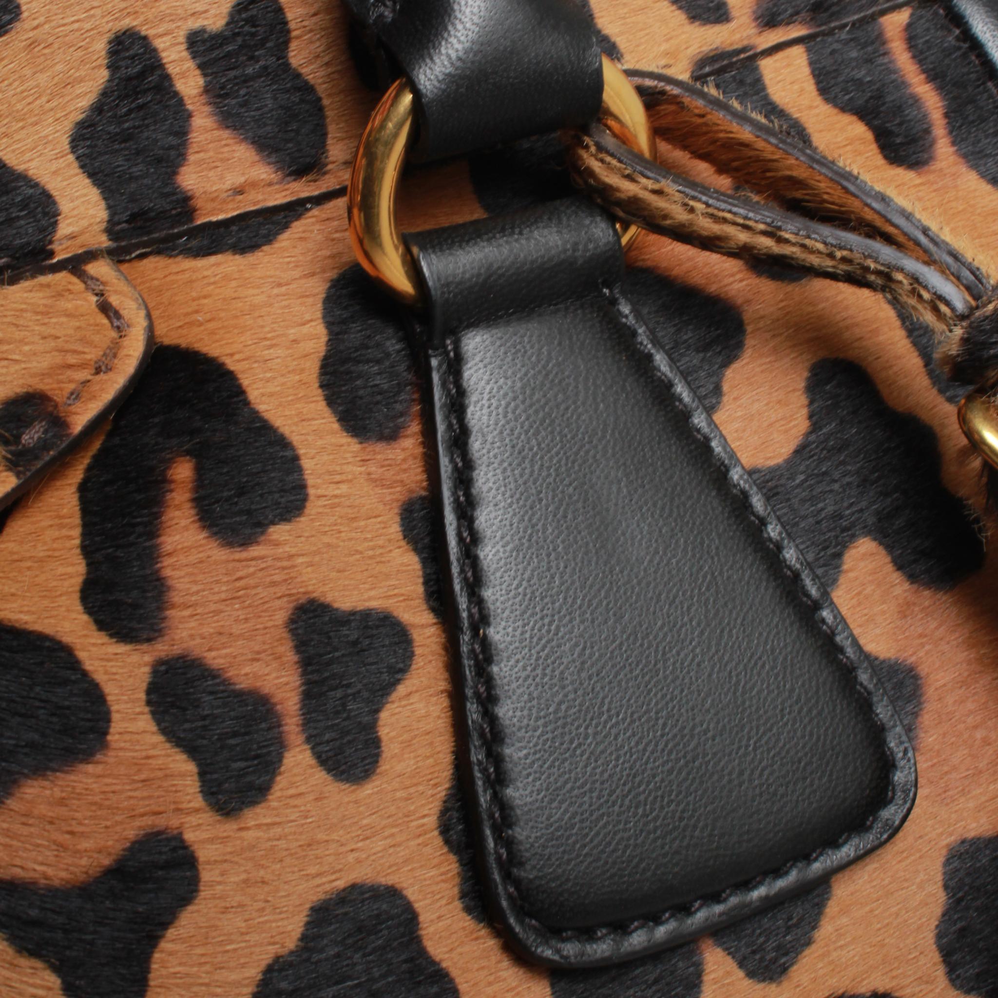 PRADA Leopard Print Handbag In Fair Condition For Sale In Melbourne, Victoria