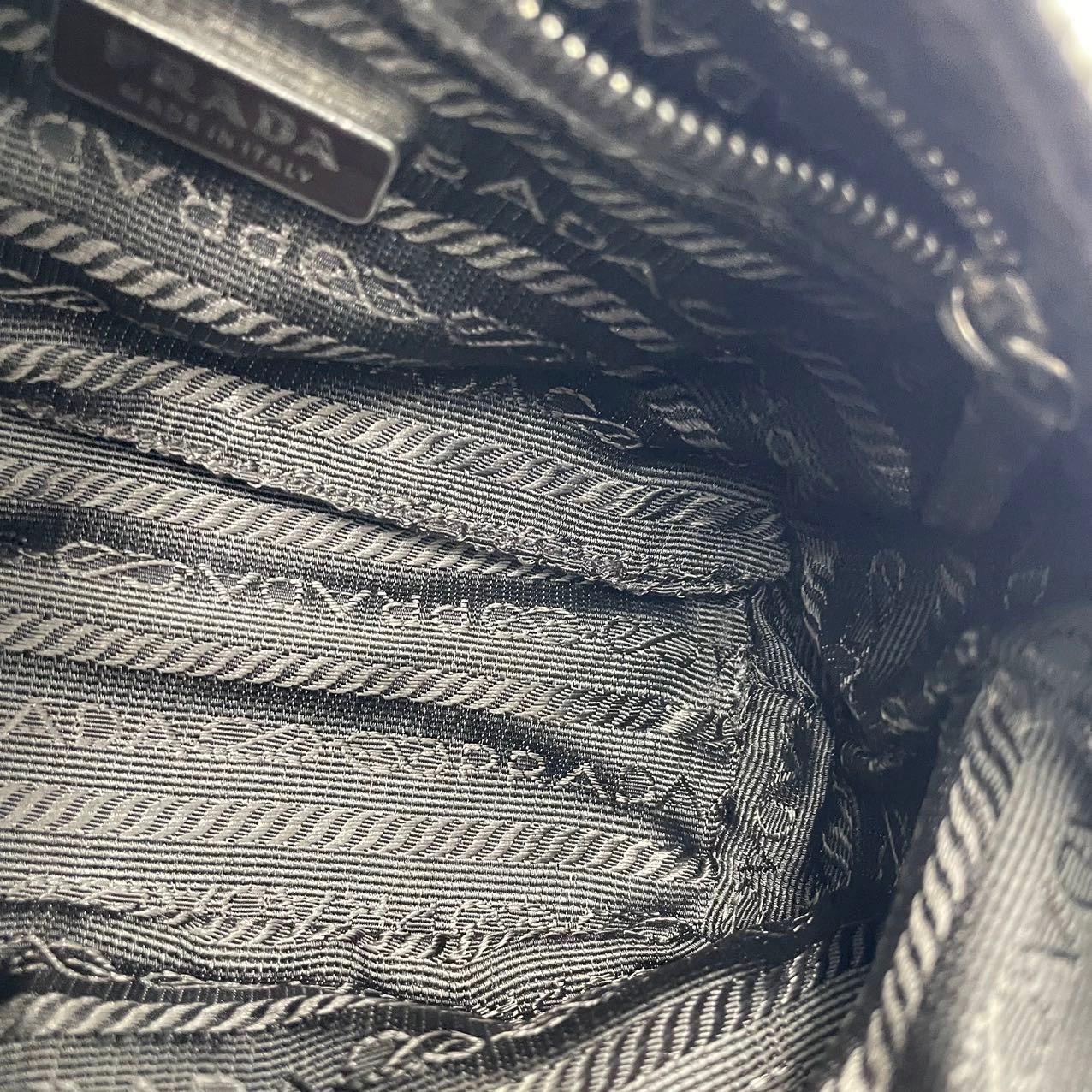 Prada Leopard Print Pony-style Calfskin Mini Clutch in vendita 5