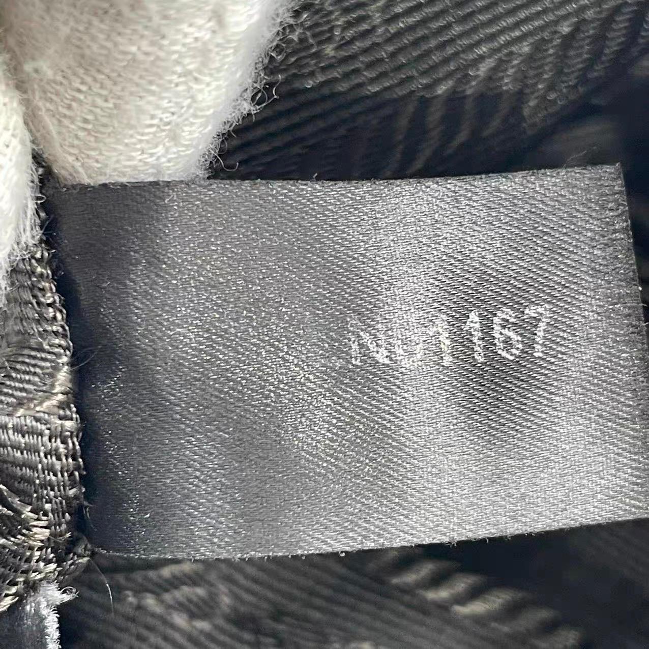 Prada Leopard Print Pony-style Calfskin Mini Clutch in vendita 12