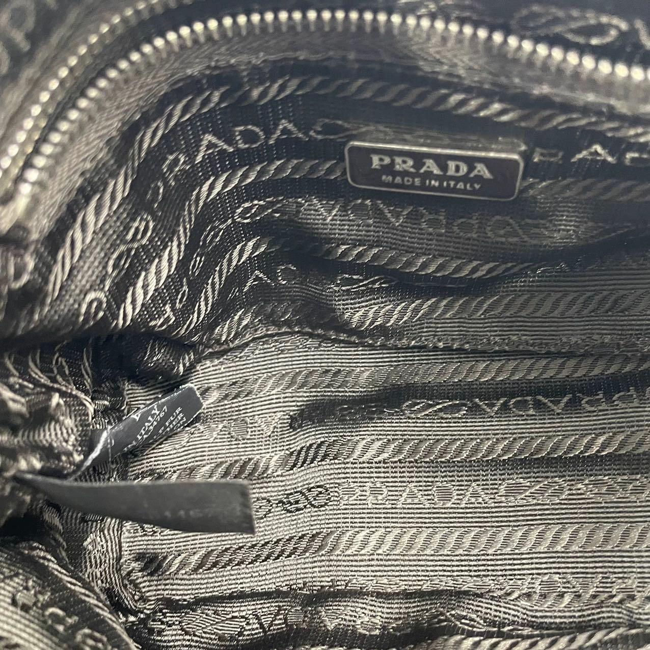 Donna Prada Leopard Print Pony-style Calfskin Mini Clutch in vendita