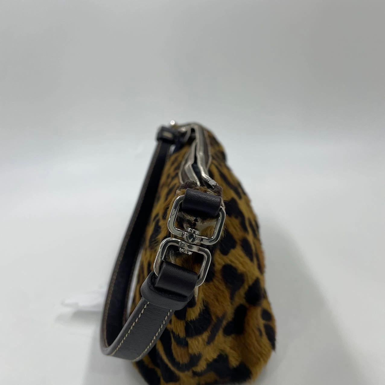 Prada Leopard Print Pony-style Calfskin Mini Clutch in vendita 4