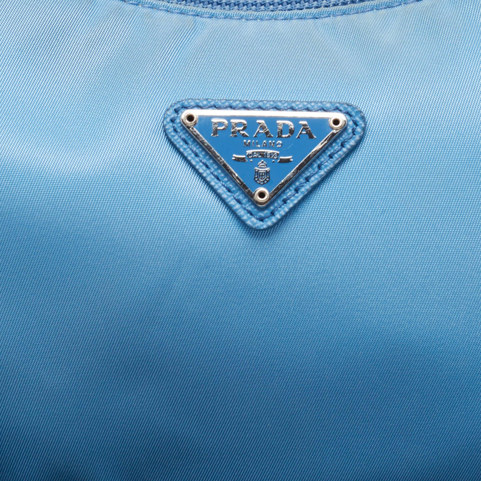 Prada Light Blue Nylon Re-Edition 2000 Baguette Bag For Sale 8