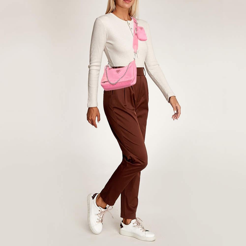 Prada Light Pink Nylon and Leather Re-Edition 2005 Baguette Bag In Good Condition In Dubai, Al Qouz 2