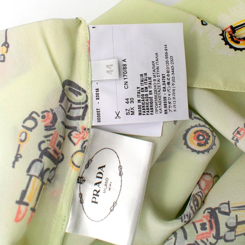 Prada Lime Green Robot Print Ruffle Trim Dress M 44 In Excellent Condition In London, GB