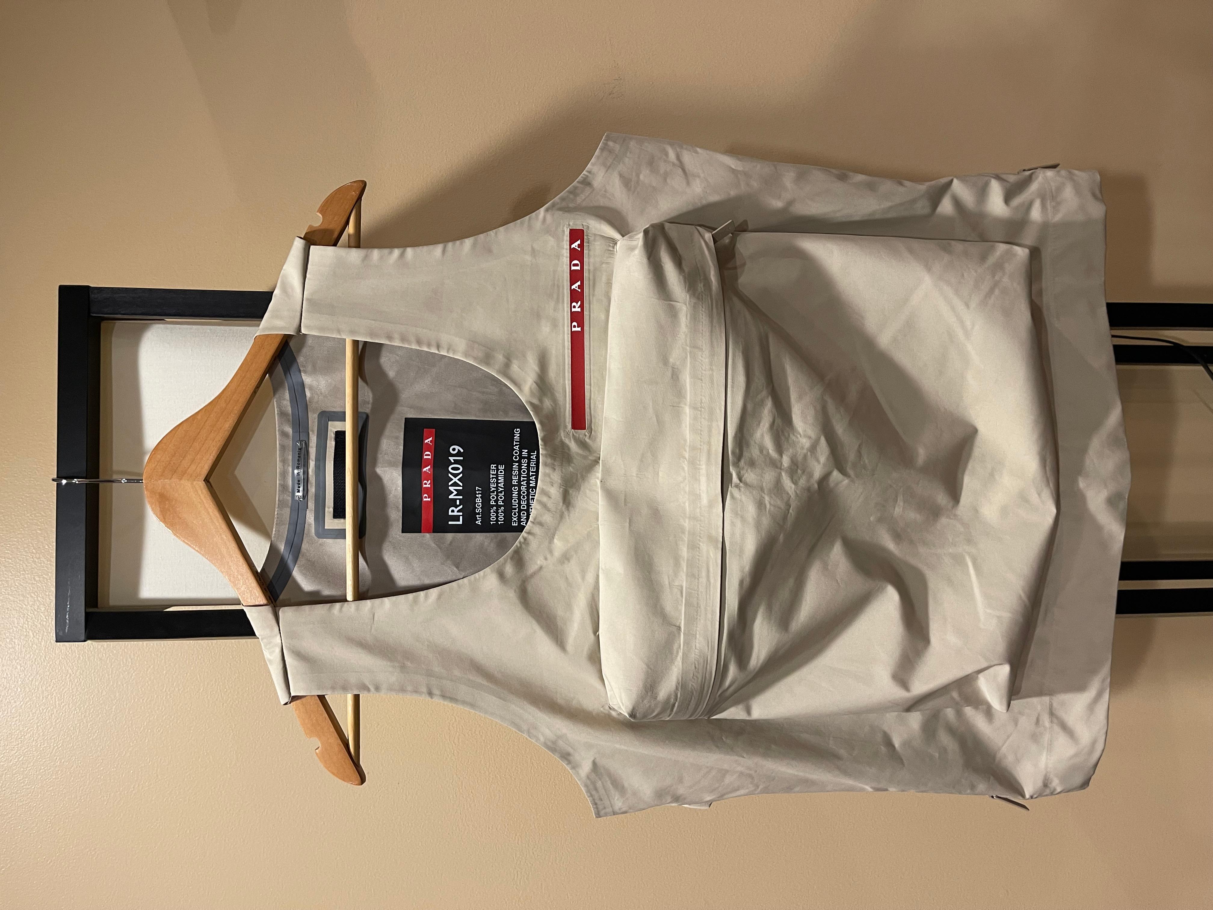 Prada Linea Rossa Cargo Pocket Tan/Beige Vest size Small 6