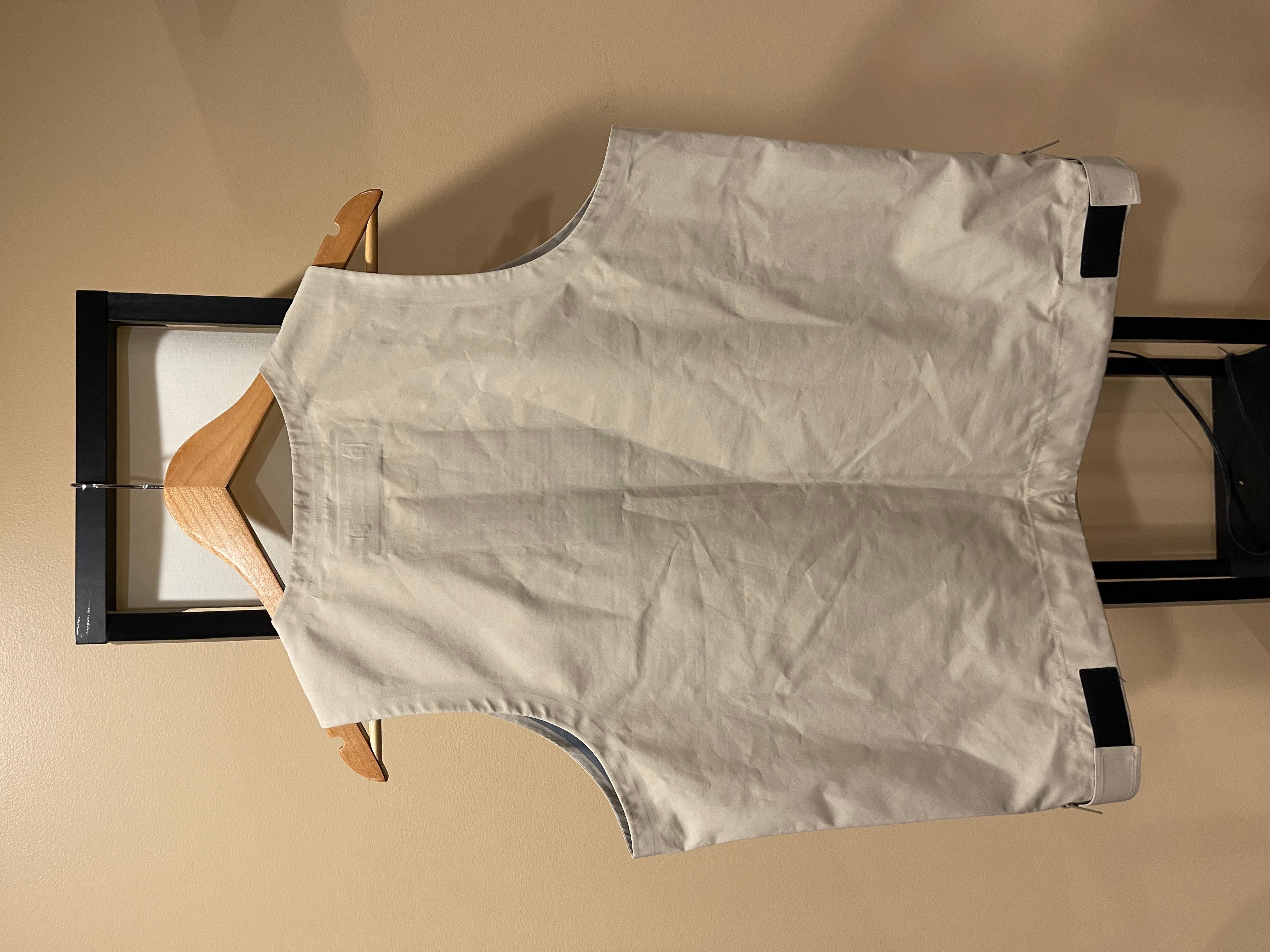 Prada Linea Rossa Cargo Pocket Tan/Beige Vest size Small 7