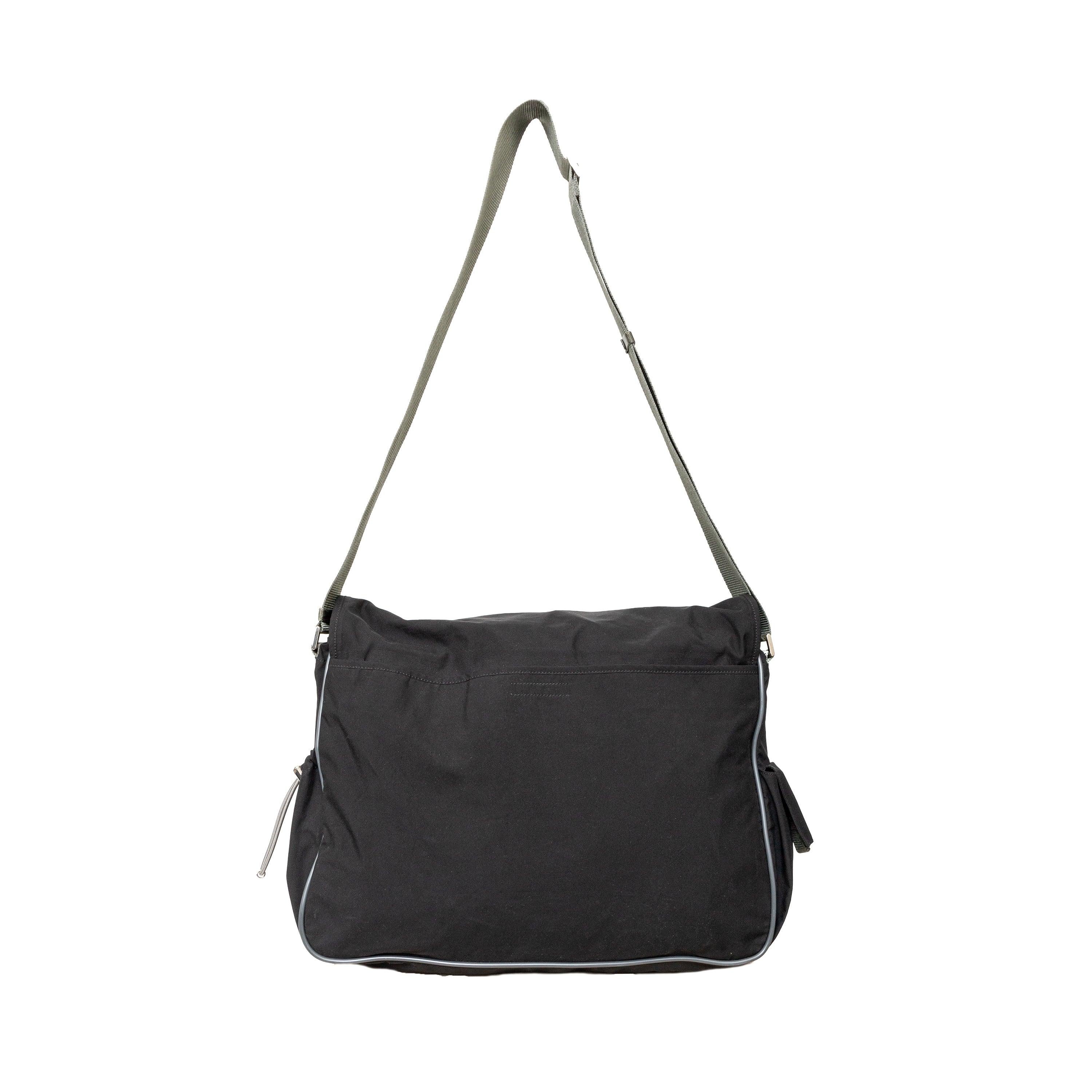 Prada Linea Rossa Messenger Bag - '20s In Good Condition For Sale In Milano, IT
