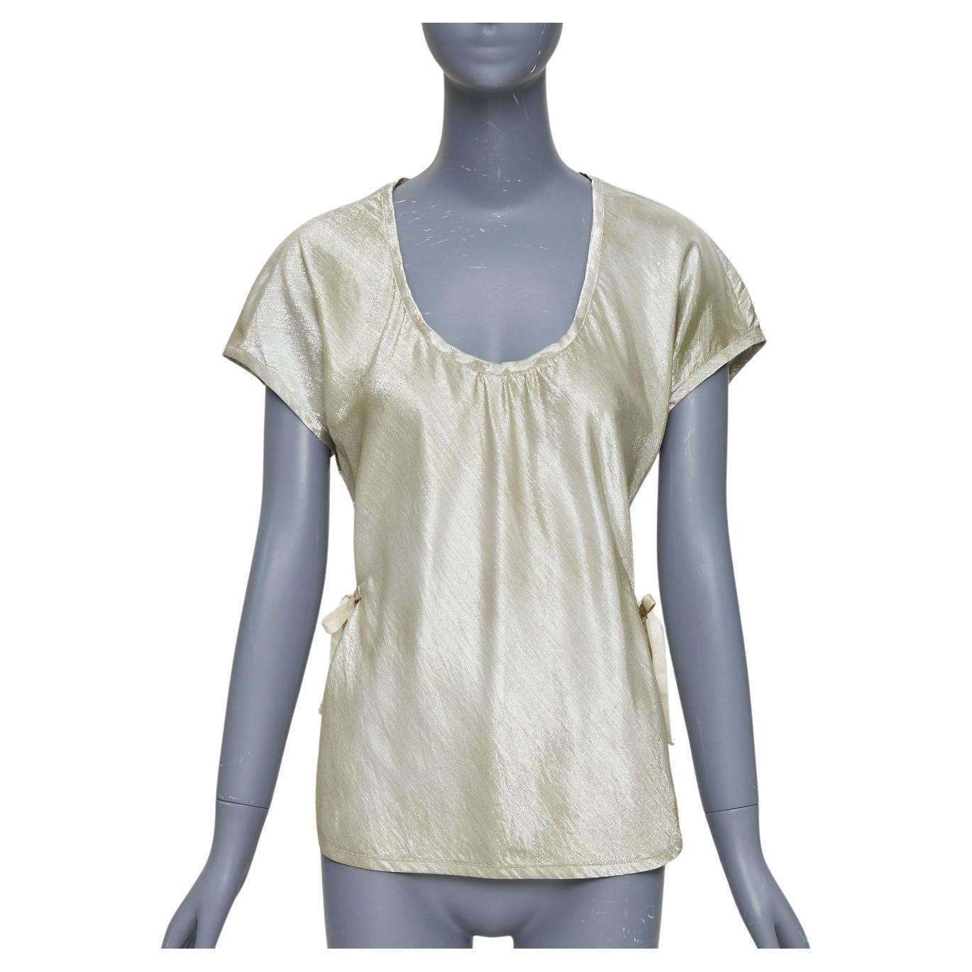 PRADA Linea Rossa Vintage Silberne Seidenmischung Lame Rundhalsausschnitt Seitenbindungen Oberteil IT40 M im Angebot