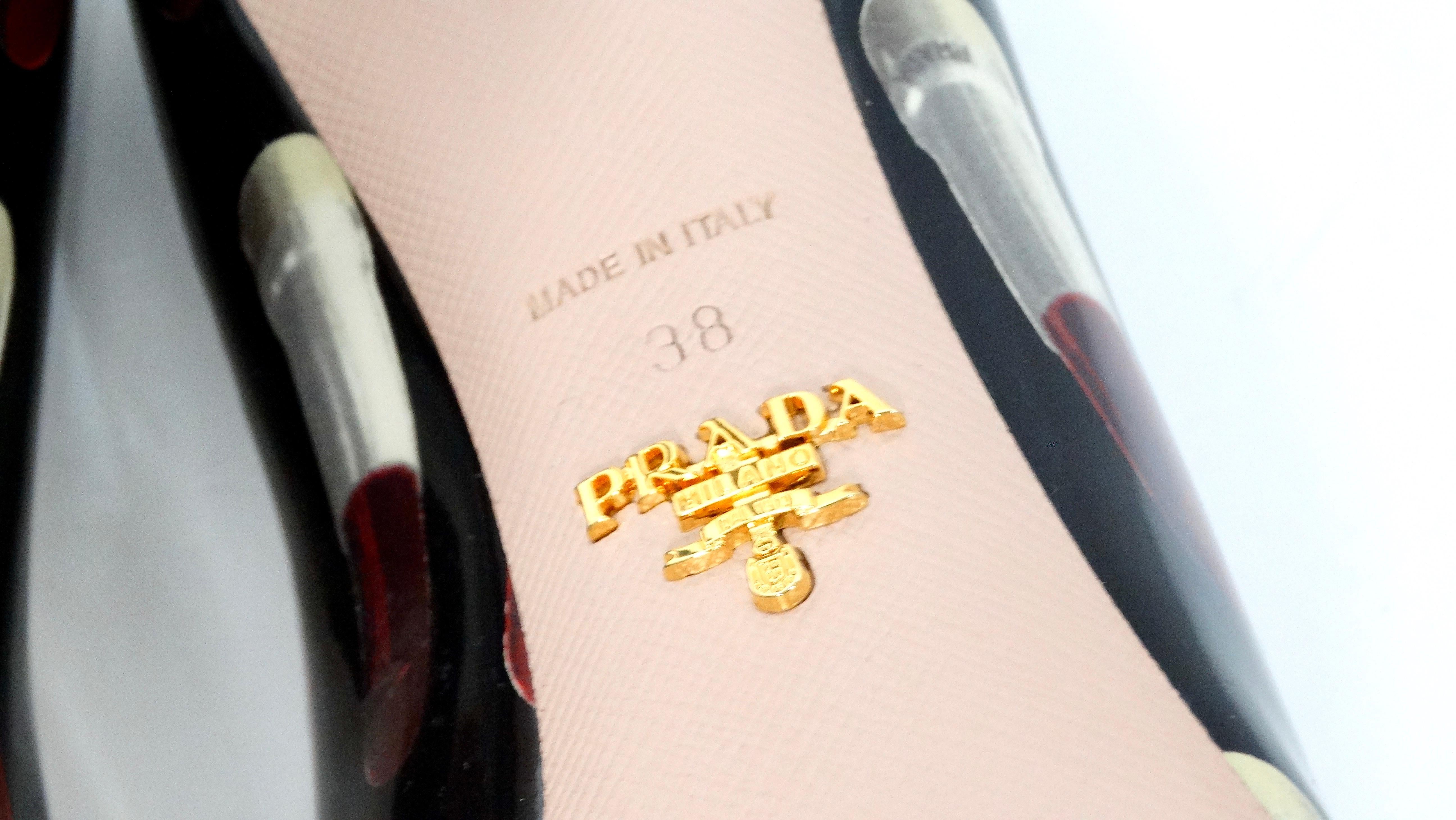 Prada Lipstick Print Patent Leather Pumps For Sale 3