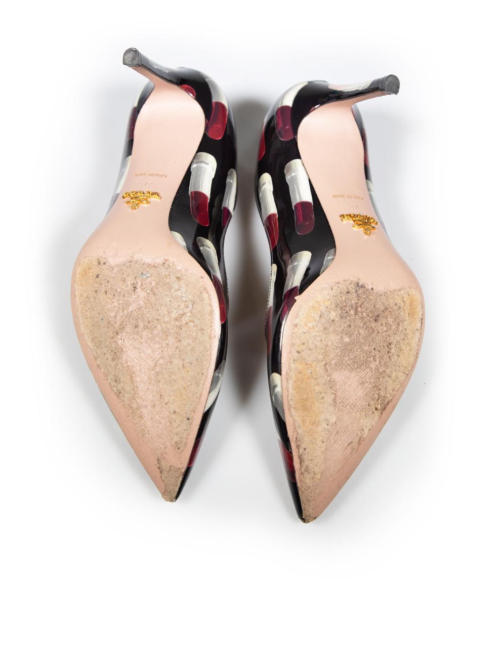 Prada Lipsticks Pattern Patent Leather Pumps Size IT 37 In Excellent Condition In London, GB
