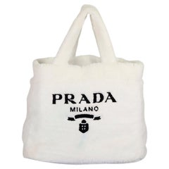 Prada Logo Detaillierte Terry Cloth Tote Bag aus Stoff