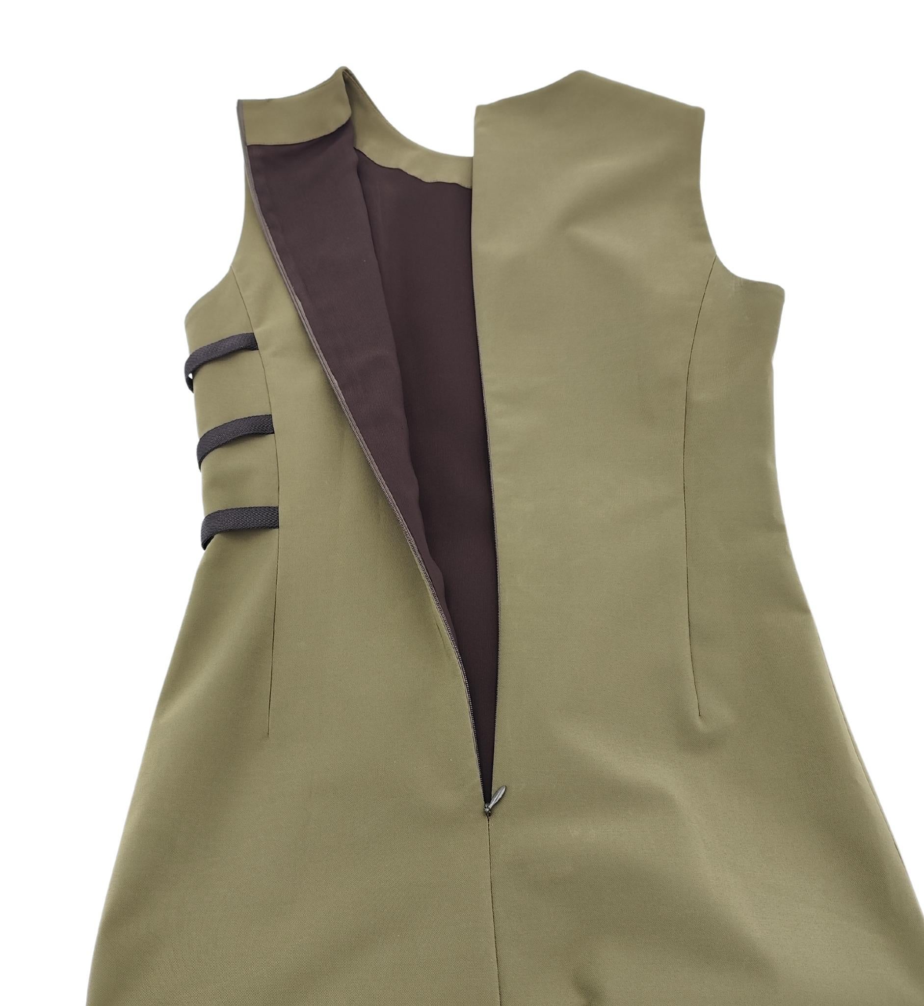Prada logo straps green midi dress For Sale 2