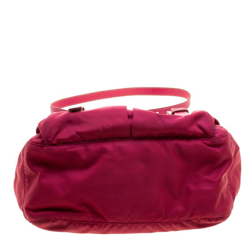 Prada Magenta Nylon Crossbody Bag In Good Condition In Dubai, Al Qouz 2