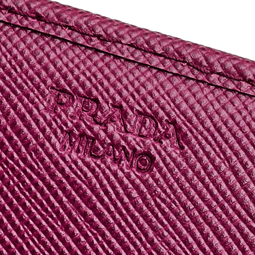 Prada Magenta Pink Saffiano Leather Continental Wallet In Good Condition In Dubai, Al Qouz 2