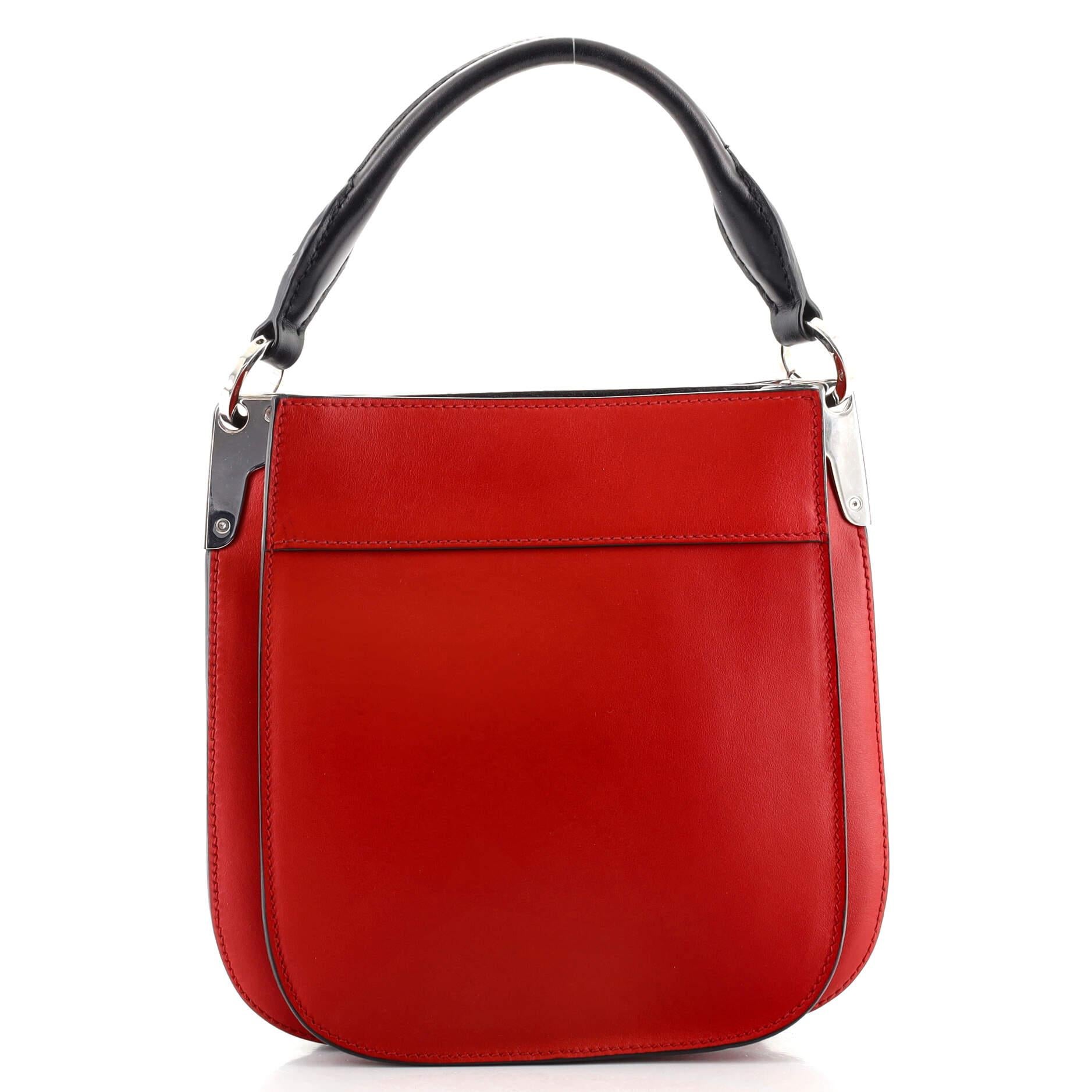 Prada Margit Hobo Leder-Lederstücke im Zustand „Relativ gut“ in NY, NY