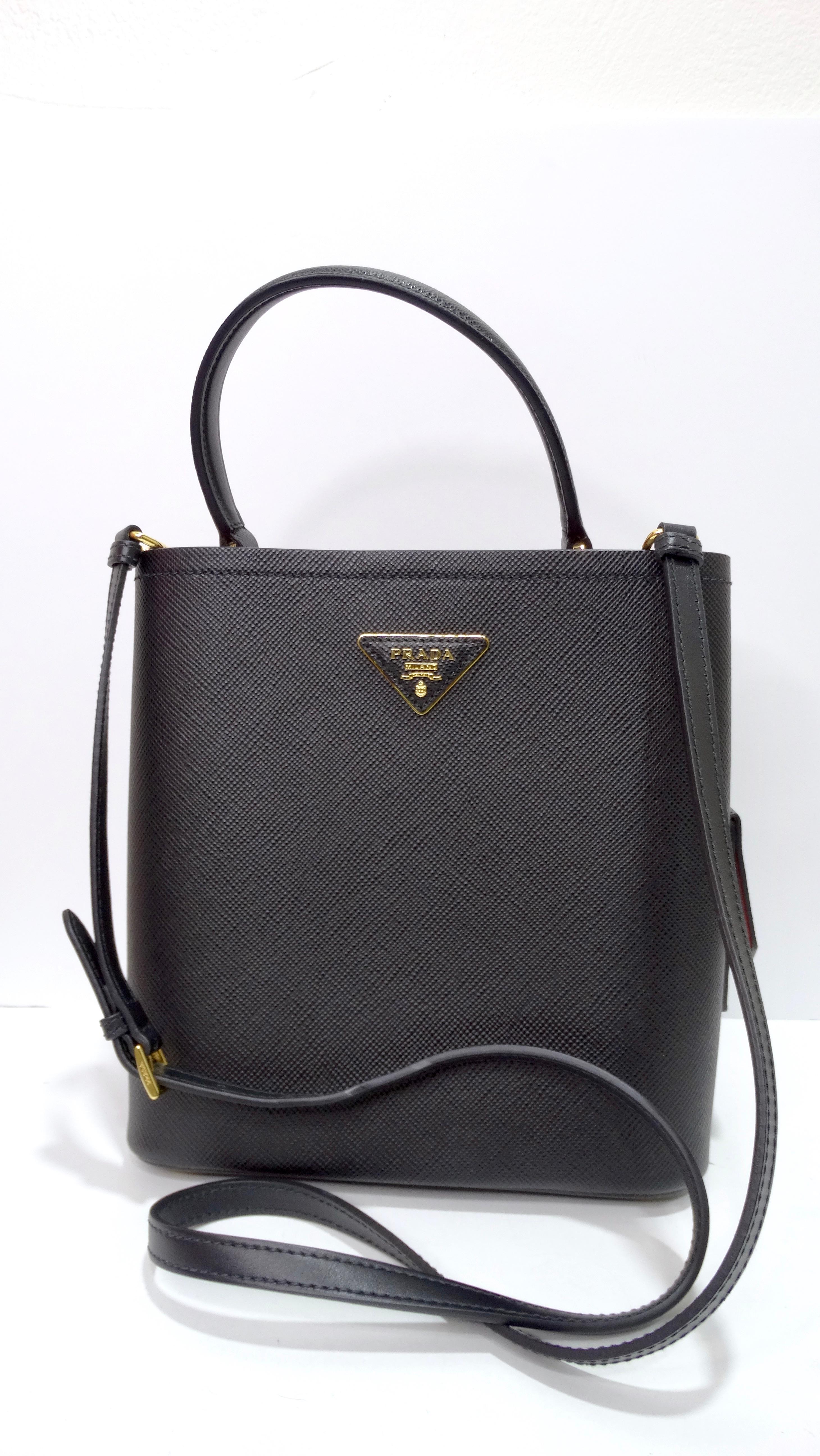Prada Medium Saffiano Leather Prada Bag In Excellent Condition In Scottsdale, AZ