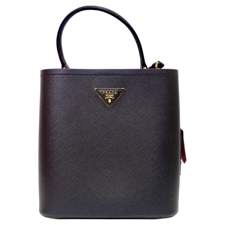 Prada Medium Saffiano Leather Prada Bag For Sale at 1stDibs