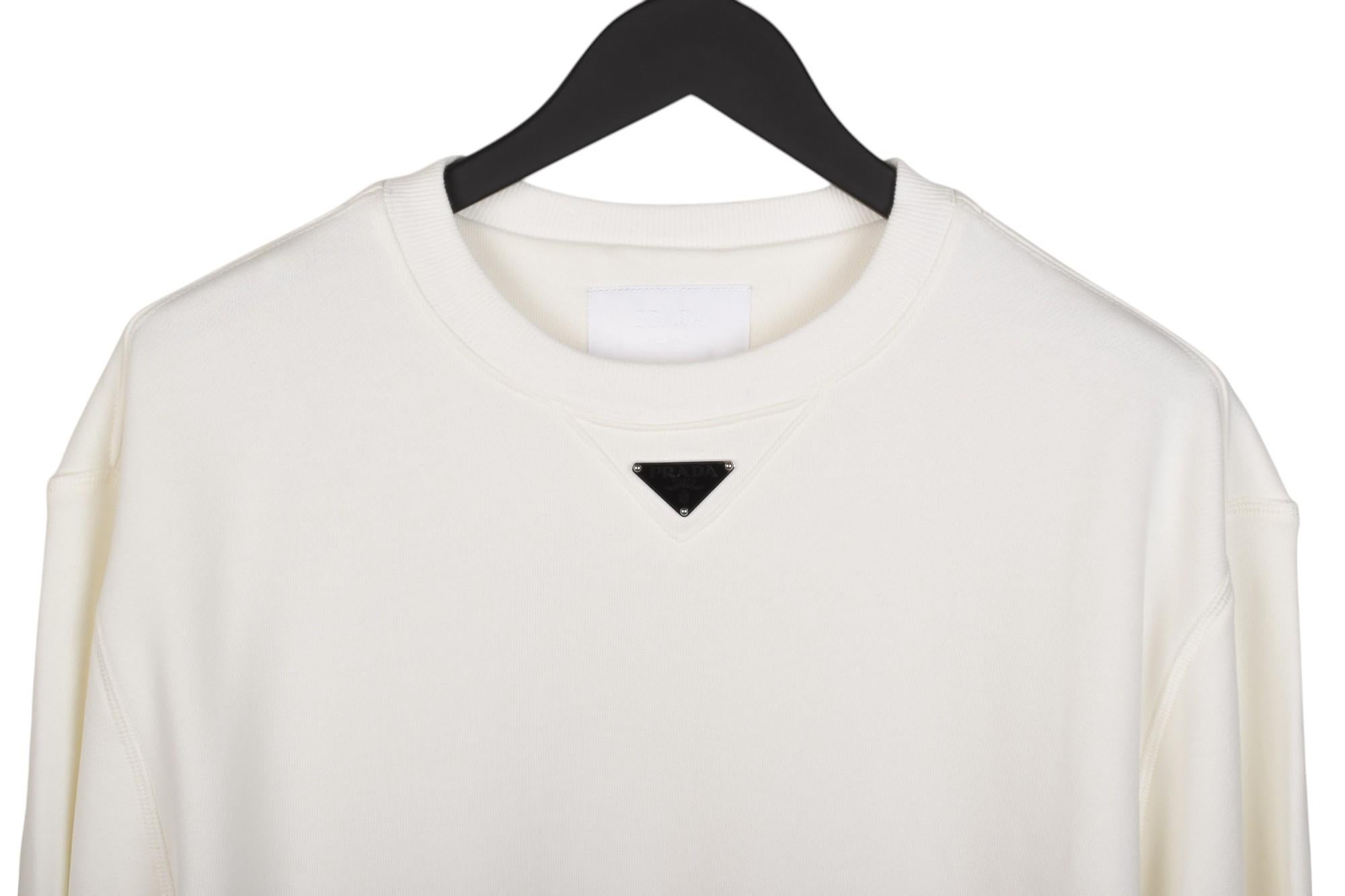 Prada Hombre Sudadera Jumper Logo Oversized Talla M, S1479 en Excelente estado para la venta en Kaunas, LT