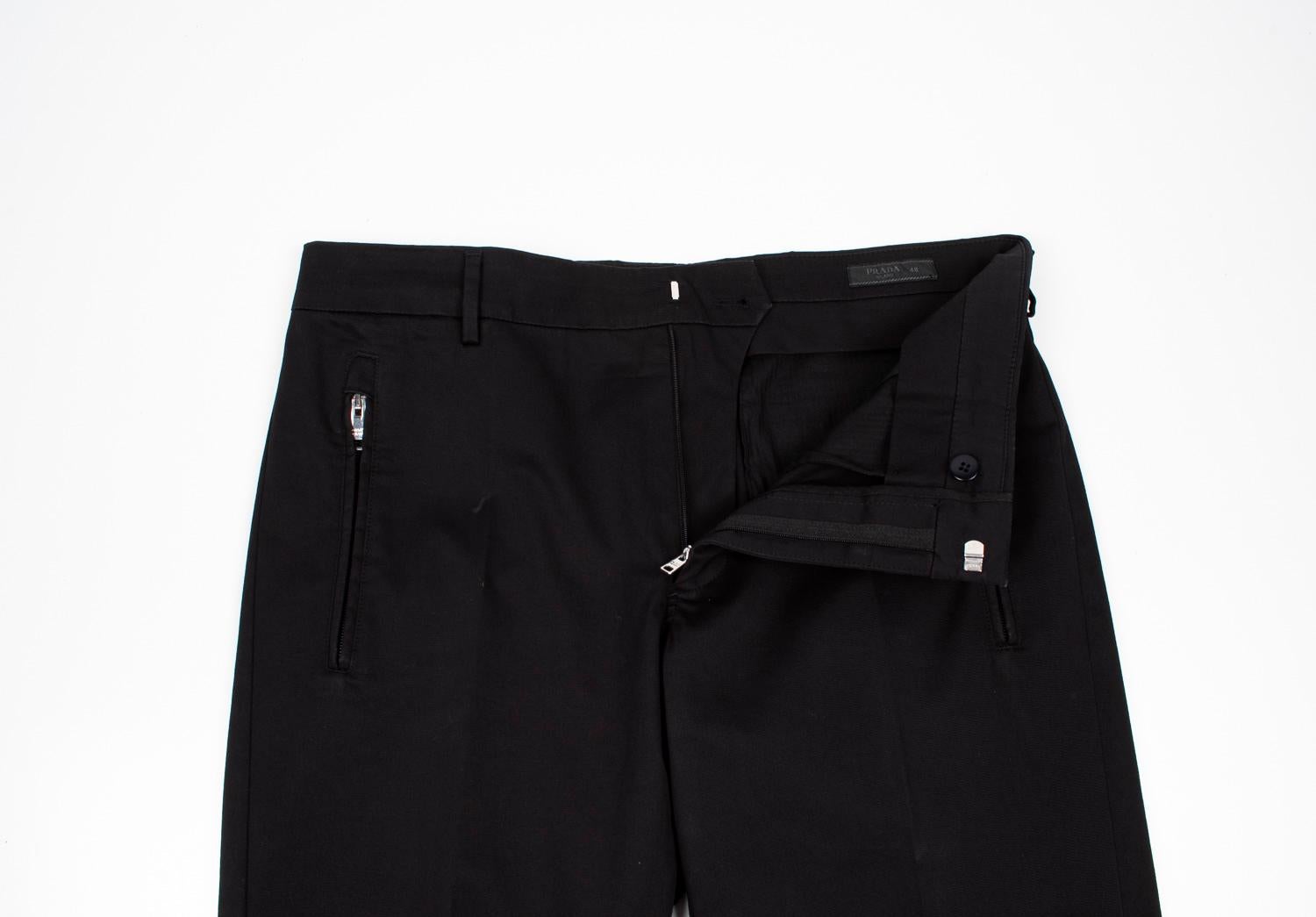 Check my other listings. Have many more designer clothes for sale. Open to any offers.
Item for sale is 100% genuine Prada Men Casual/Pleated Pants, S1186, SE3
Color: black
(An actual color may a bit vary due to individual computer screen