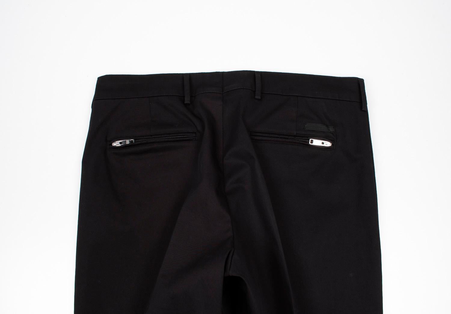 Prada Men Pants Casual with Zips, Size ITA48/M, S1186 In Good Condition For Sale In Kaunas, LT