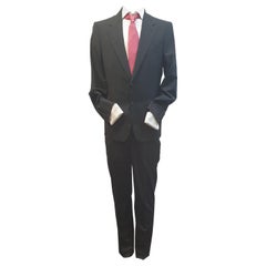 PRADA Men´s black suit with shirt and tie 