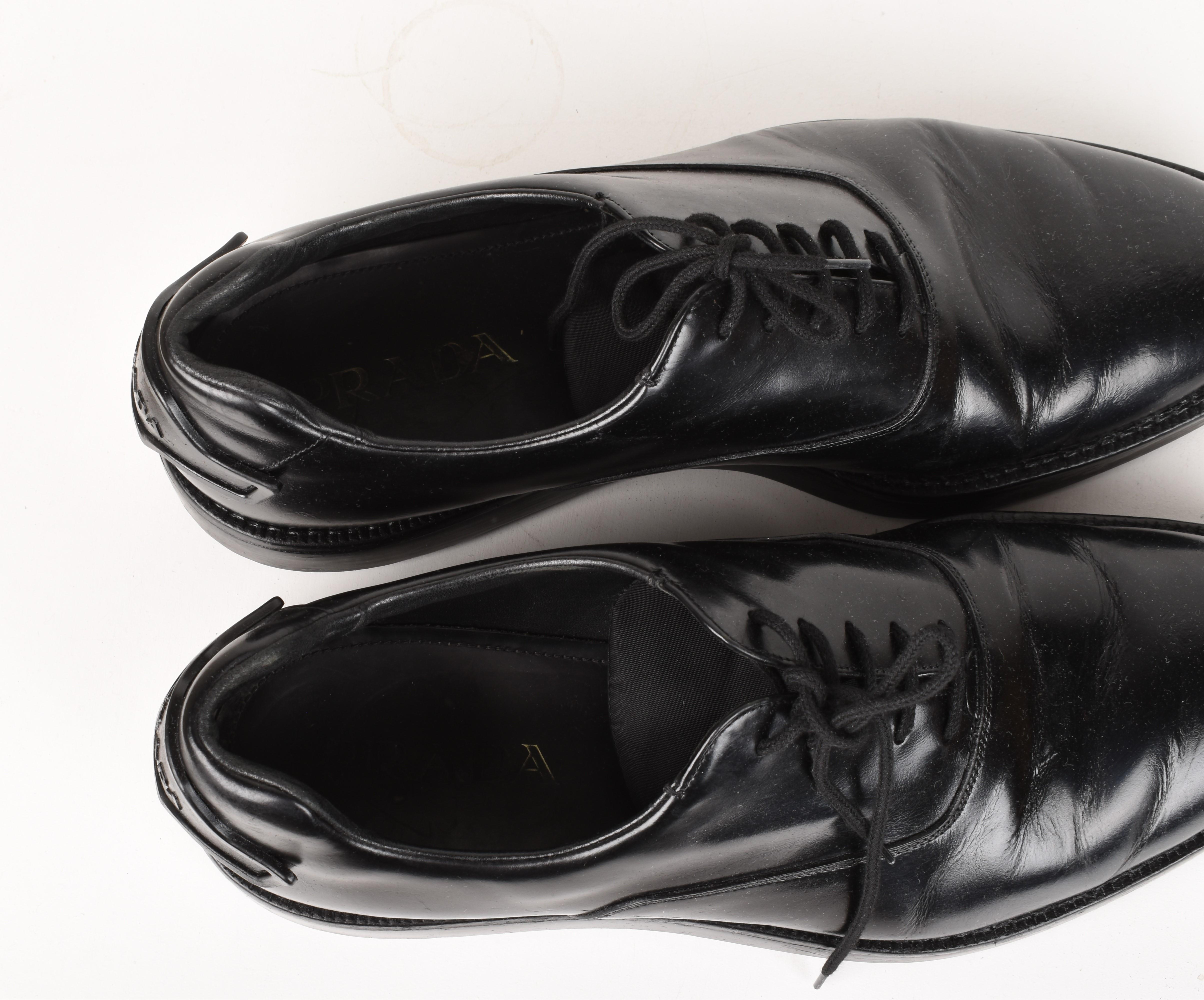 Prada Männer Schuhe Derbies mit Staubbeutel Größe US9/EUR43, UK8, S1462 Herren im Angebot