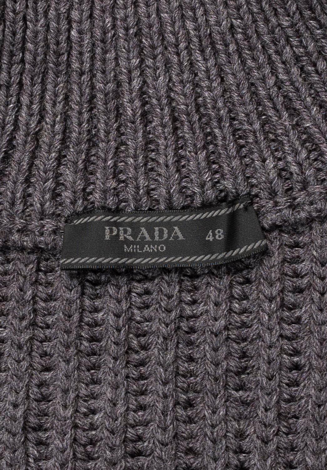Prada Men Sweater Cardigan Full Zip Heavy Knit, ITA48 (Medium), S702  For Sale 2