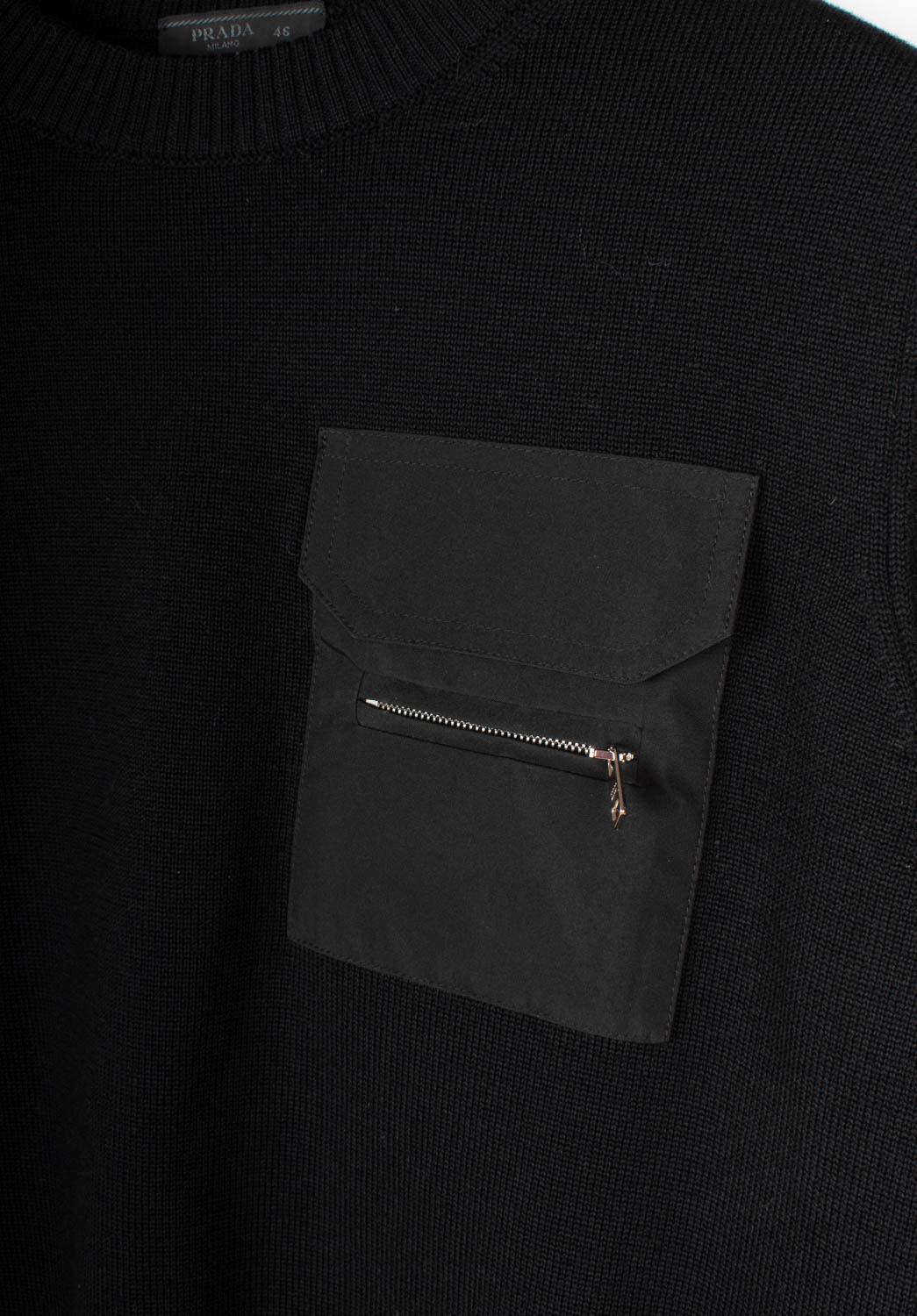 Nero Prada Uomo Maglione girocollo in tecno lana taglia IT46-S/M, S.I.M. in vendita