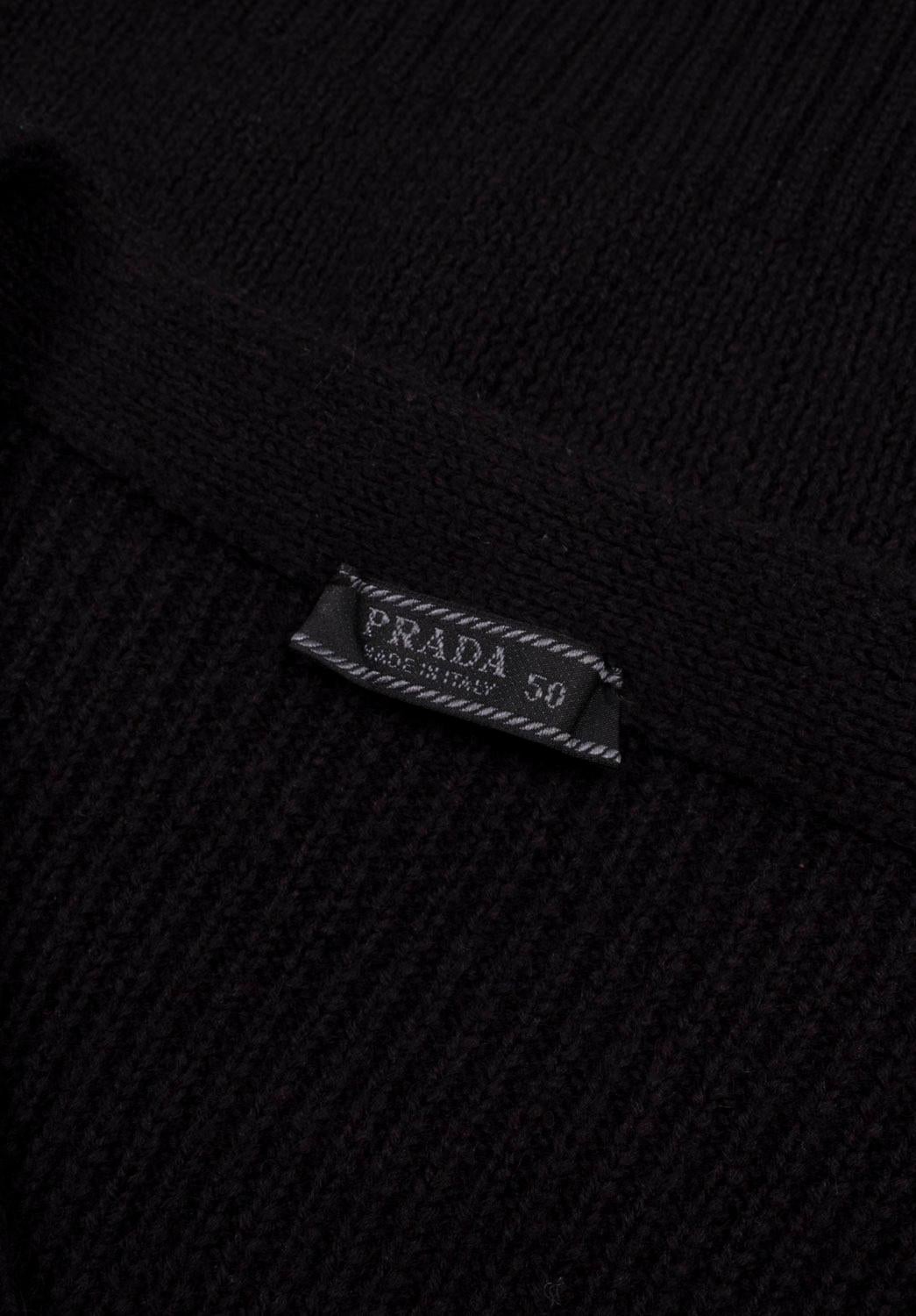 Prada Men Sweater Heavy Knit Deep V Neck Size ITA50/L, S1189 For Sale 1