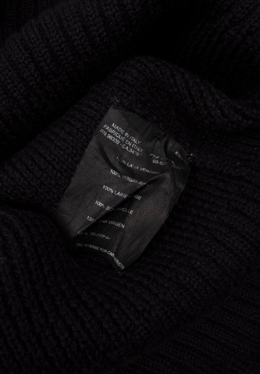 Prada Men Sweater Heavy Knit Deep V Neck Size ITA50/L, S1189 For Sale 2
