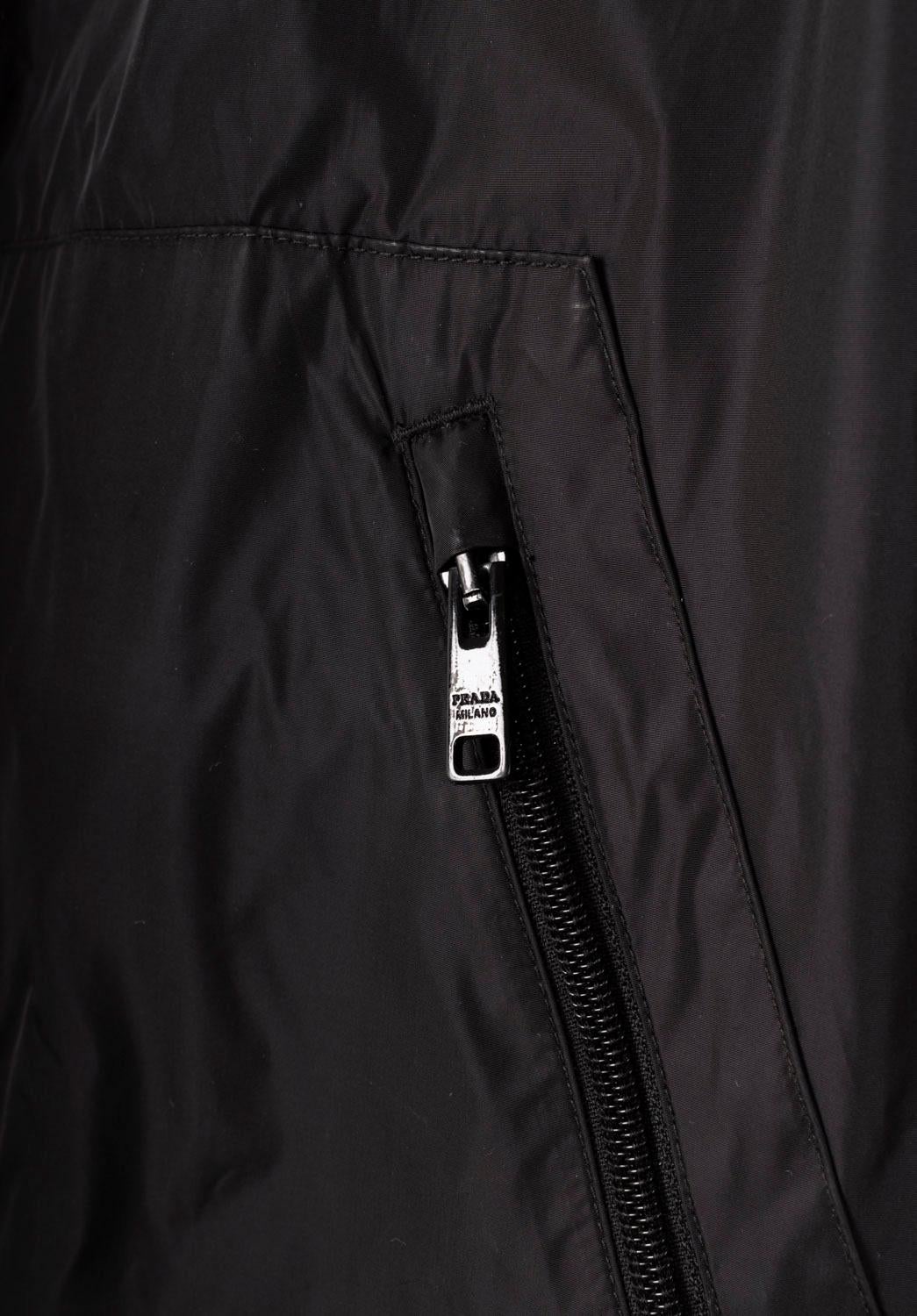 Prada Veste sans manches légère taille IT 48, Large, S1331 Bon état - En vente à Kaunas, LT