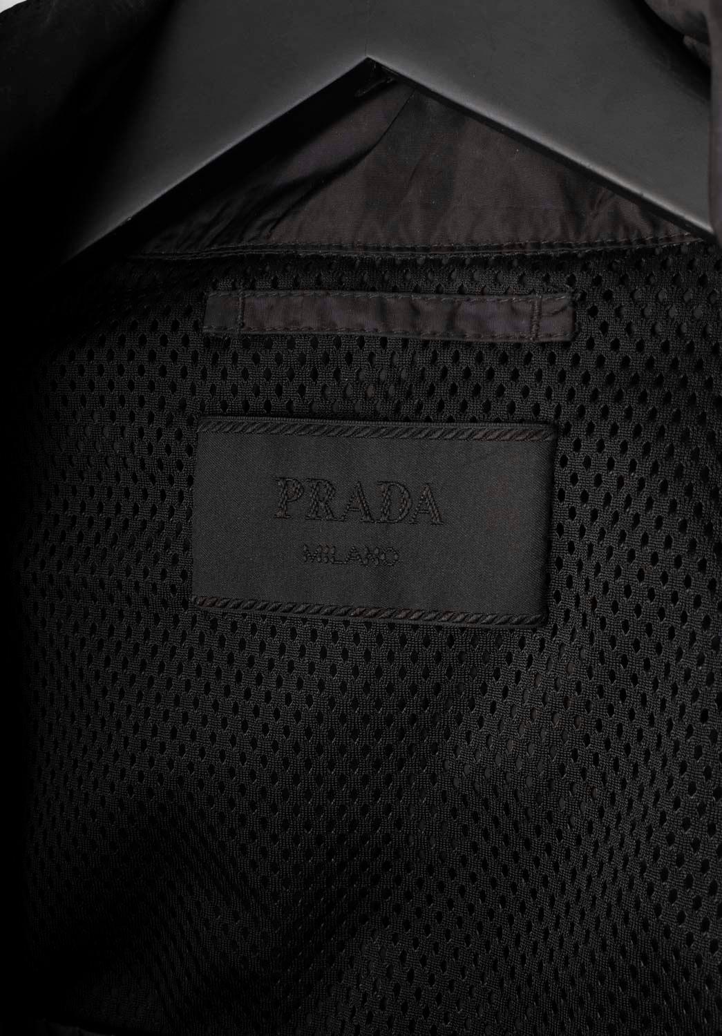 Prada Veste sans manches légère taille IT 48, Large, S1331 en vente 1