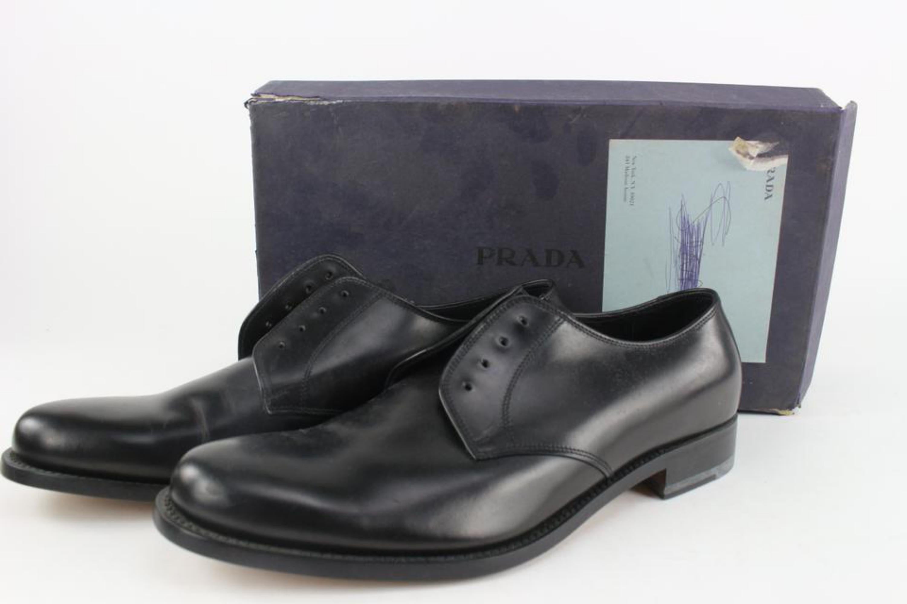 Prada Mens US 10.5 Black Cordovan Leather Lace up Classic Derby Shoe 2PR1112 For Sale 8