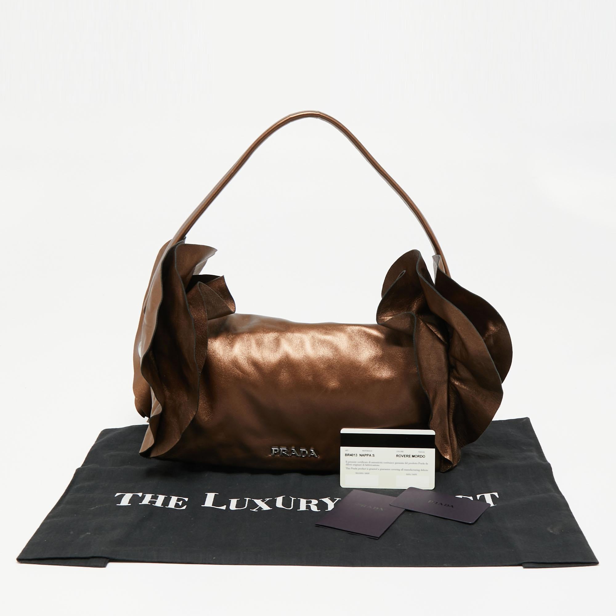 Prada Metallic Bronze Leather Ruffle Trim Flap Clutch In Good Condition In Dubai, Al Qouz 2