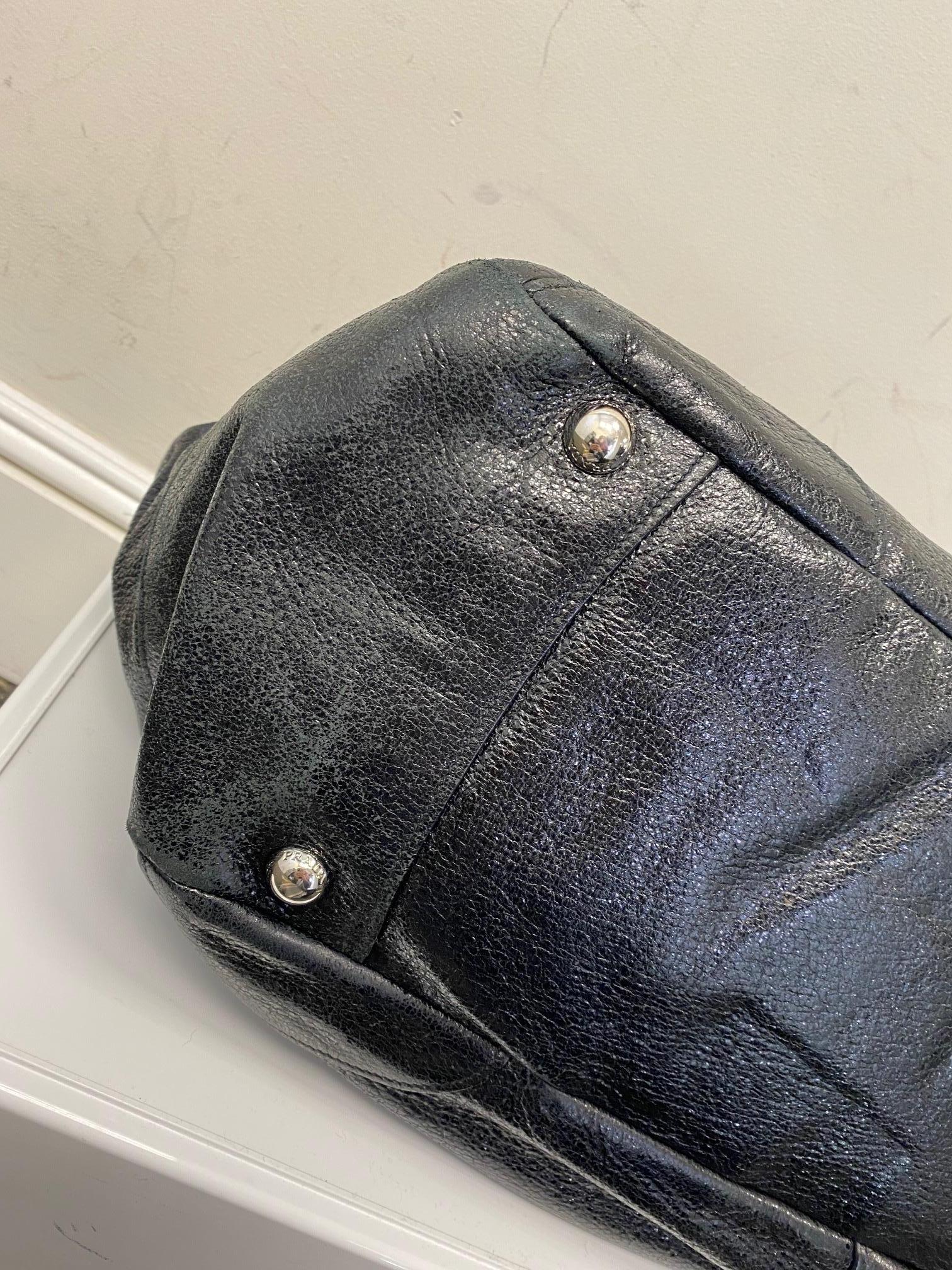 Prada Metallic Cervo Lux Chain Tote In Good Condition For Sale In Roslyn, NY