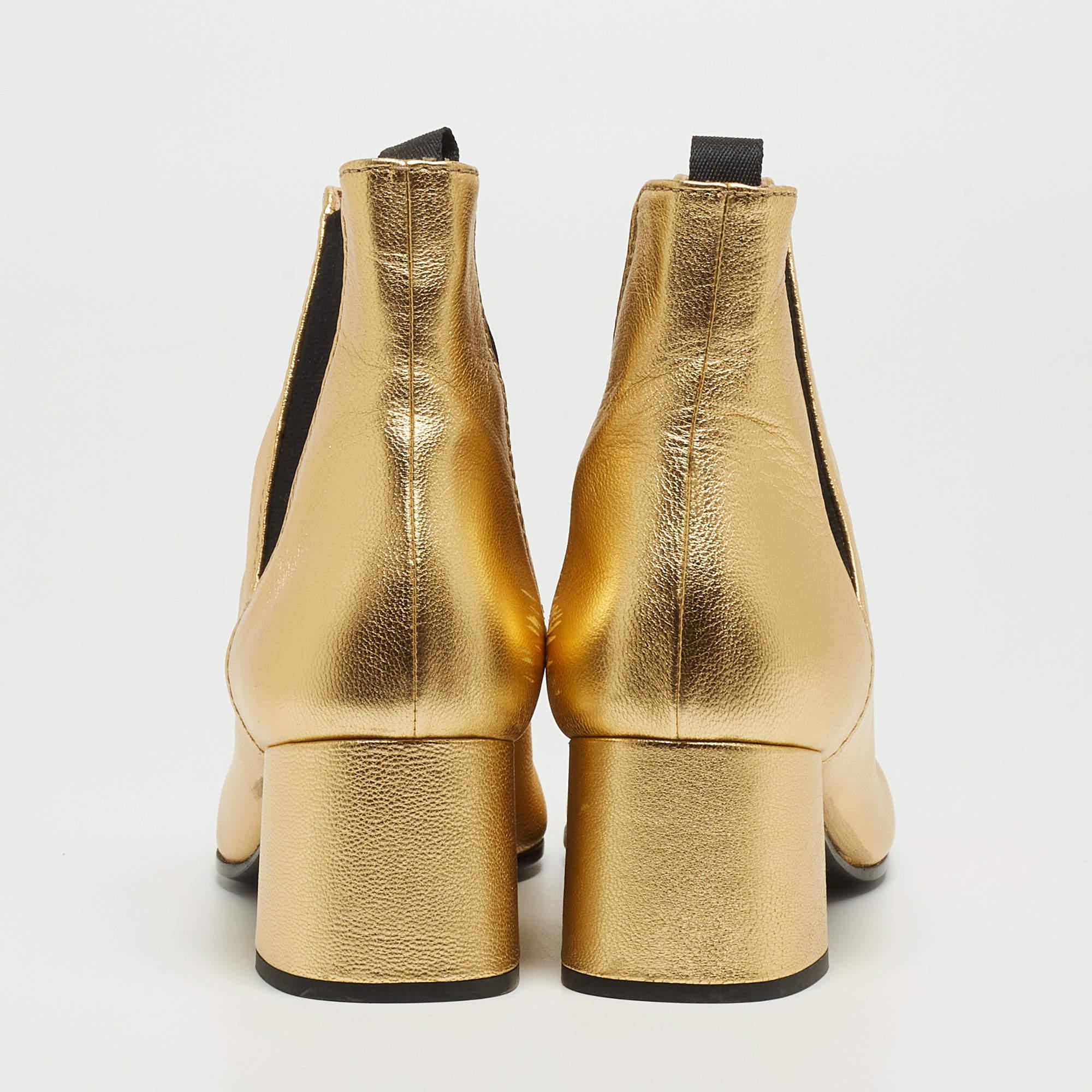 Prada Metallic Gold Leather Ankle Boots Size 37 In Good Condition In Dubai, Al Qouz 2