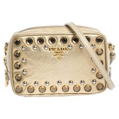 Prada Metallic Gold Saffiano Lux Leder Nieten Mini Crossbody Tasche