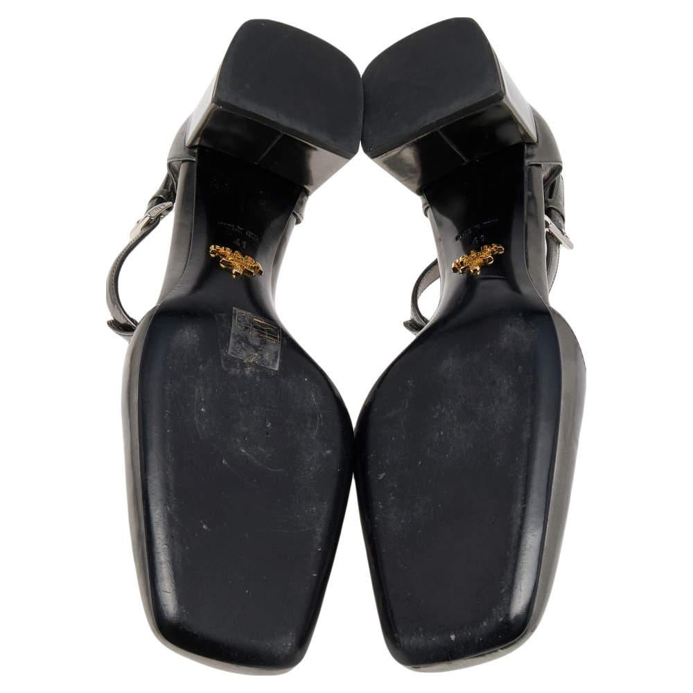 Prada Metallic Grey Patent Leather T Strap Block Heel Sandals Size 41 For Sale 2