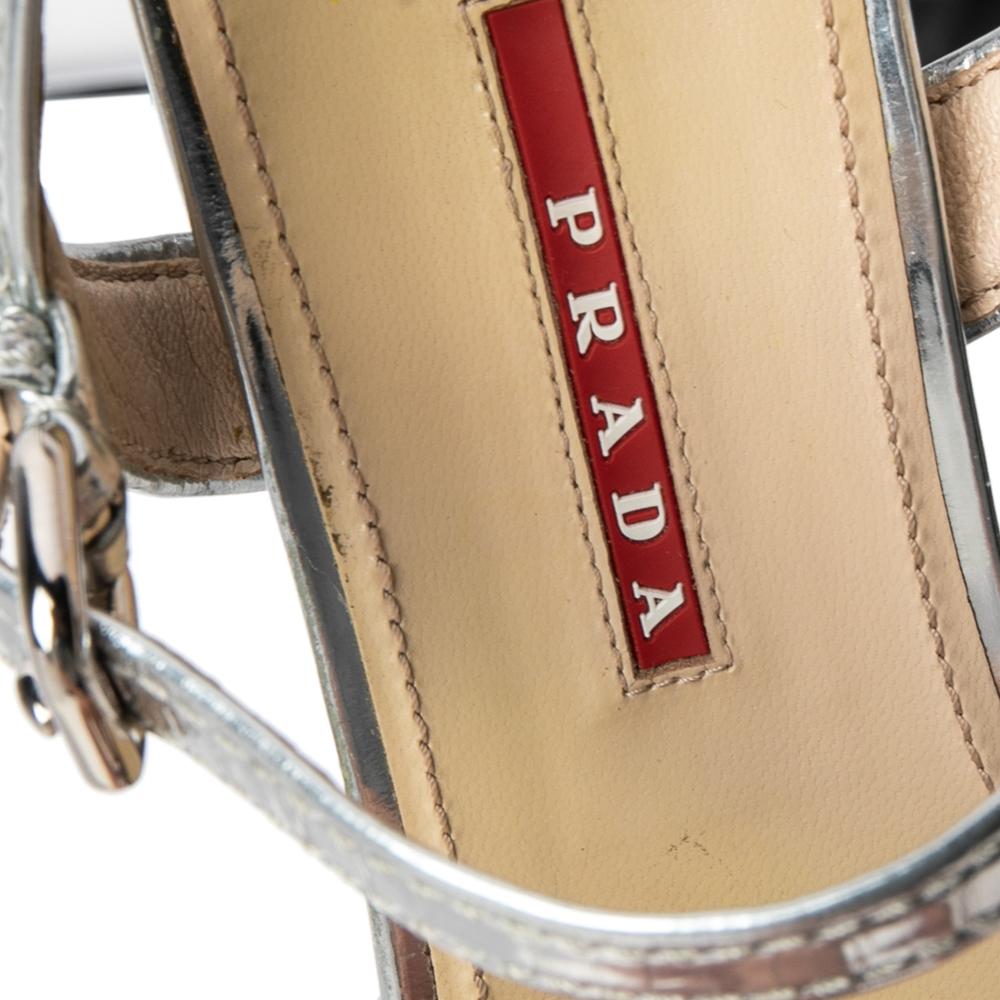 Prada Metallic Silver Leather Platform Block Heel Ankle Strap Sandals Size 39 In Good Condition In Dubai, Al Qouz 2